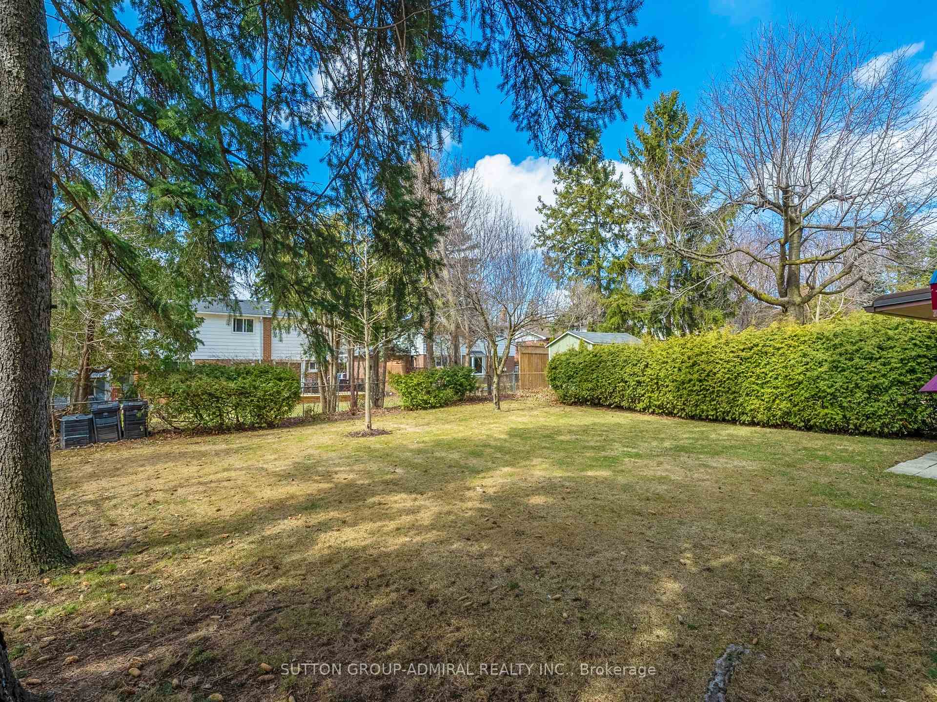 Photo 42 of 61 Shady Lane Crescent, Markham, Royal Orchard — HOMEH