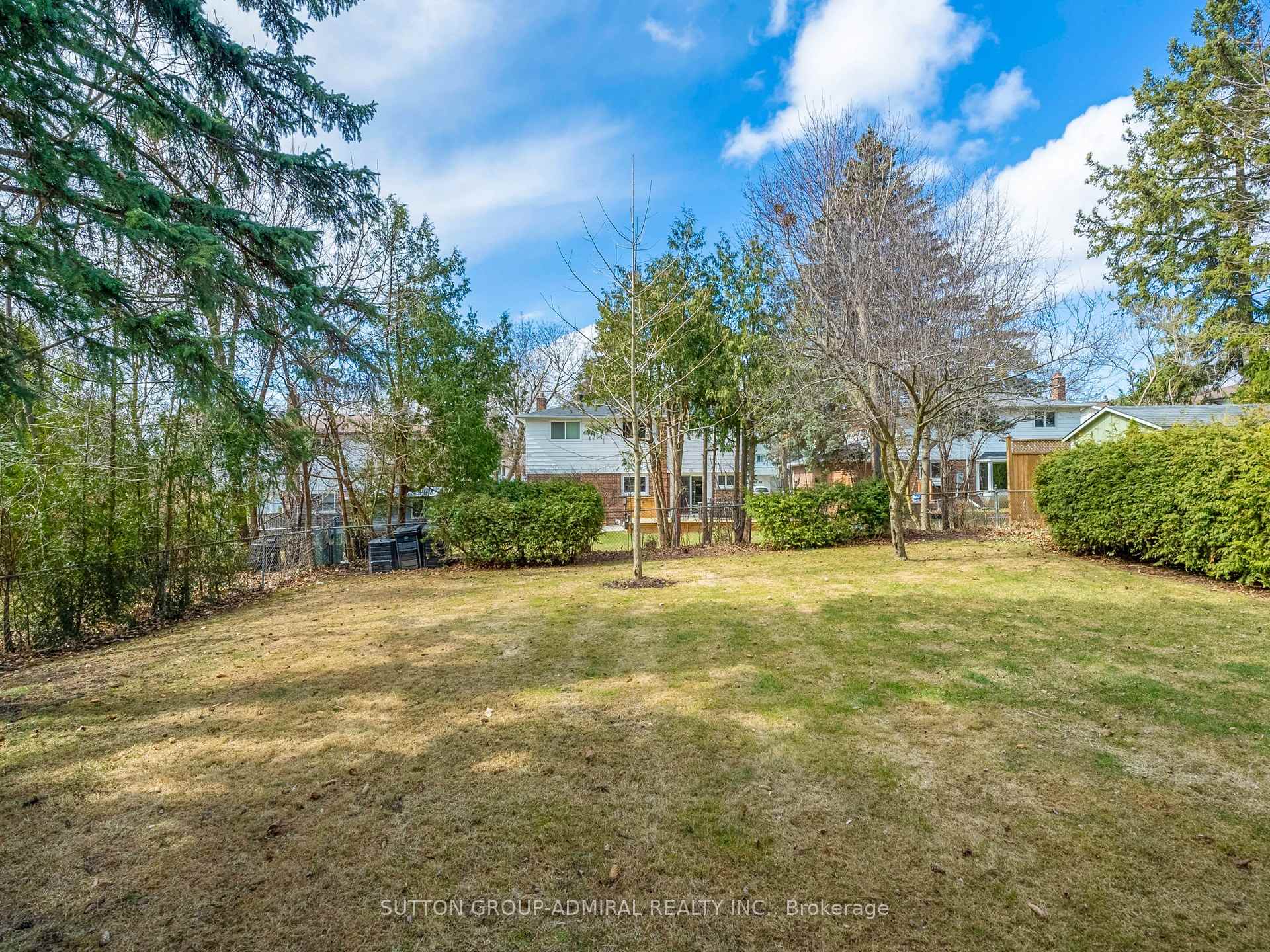 Photo 43 of 61 Shady Lane Crescent, Markham, Royal Orchard — HOMEH