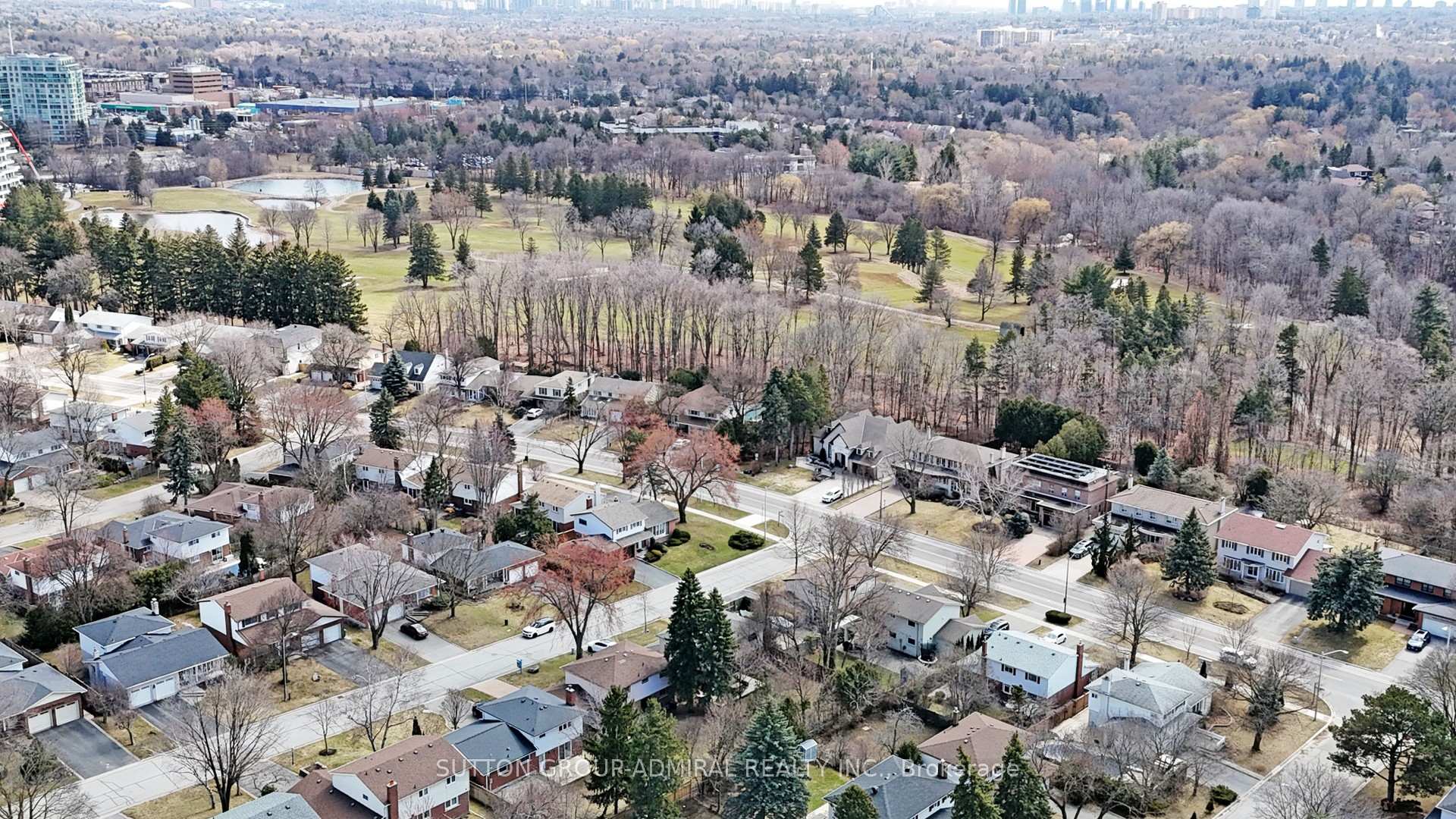Photo 50 of 61 Shady Lane Crescent, Markham, Royal Orchard — HOMEH