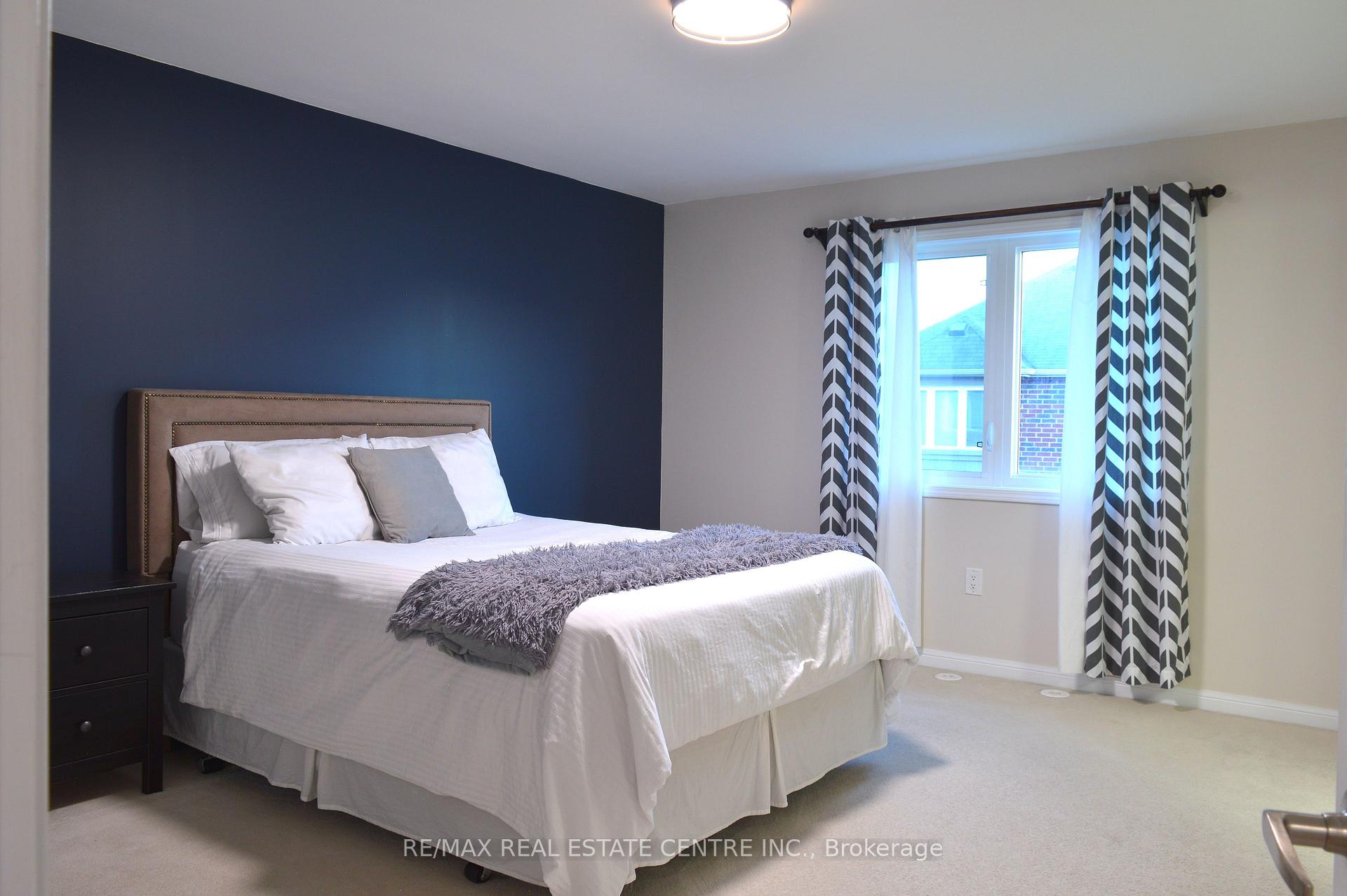 Photo 19 of 882 Mcewan Drive, Milton, Coates — HOMEH