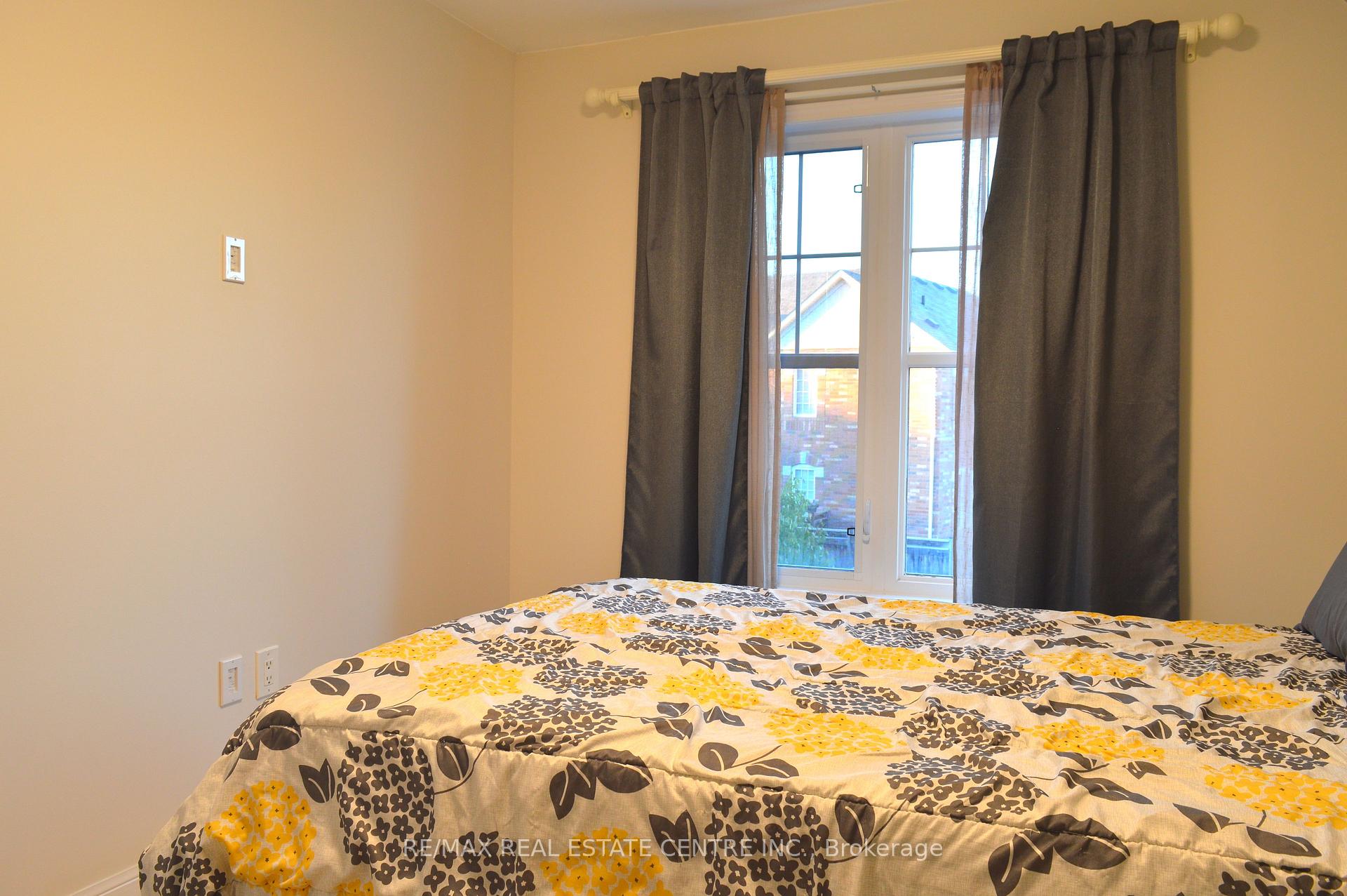 Photo 29 of 882 Mcewan Drive, Milton, Coates — HOMEH