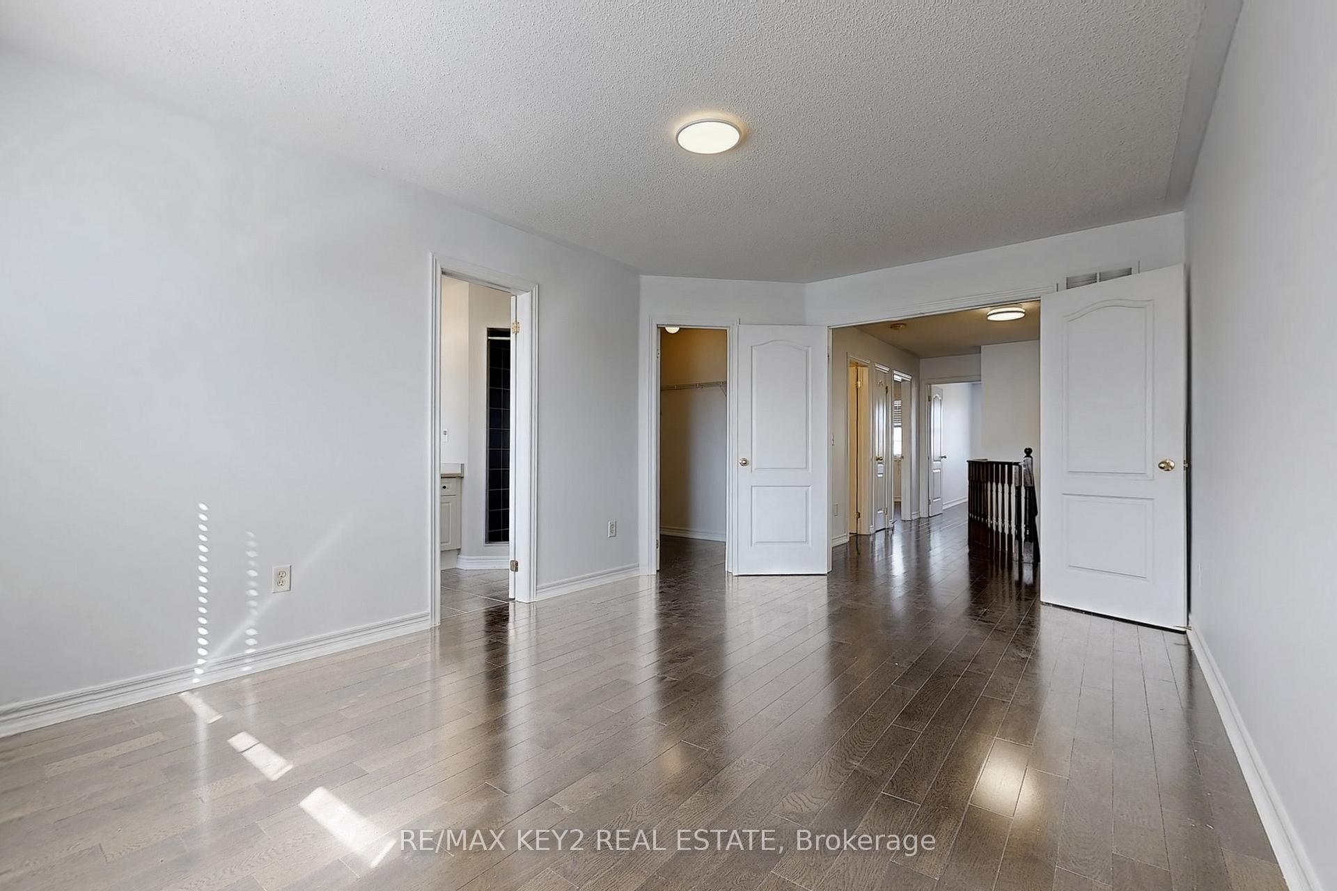 Photo 19 of 3 Knights Corner Lane, Markham, Cornell — HOMEH