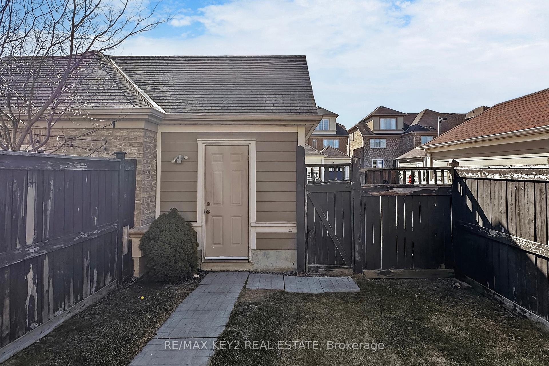Photo 31 of 3 Knights Corner Lane, Markham, Cornell — HOMEH