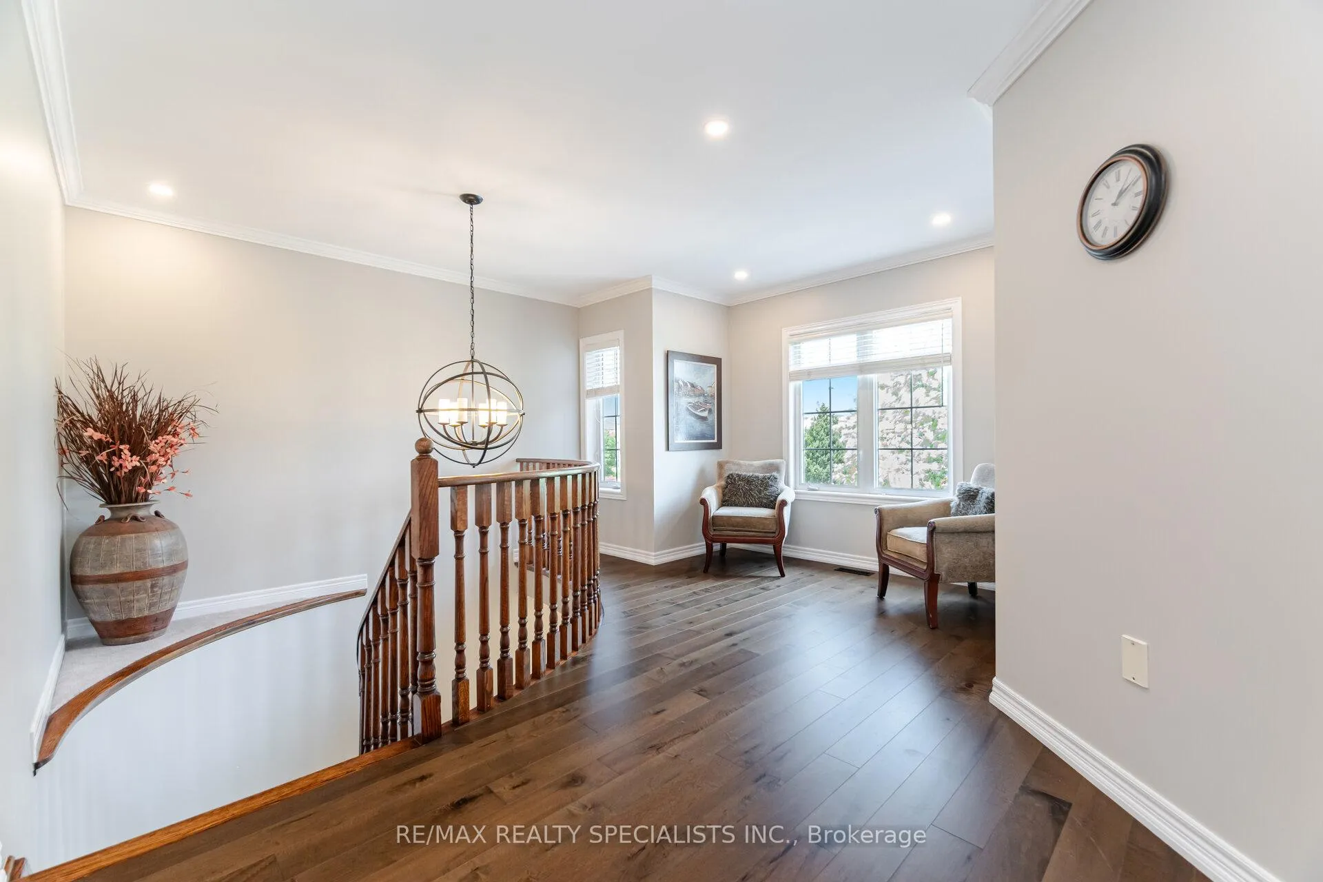 Photo 18 of 74 Robarts Drive, Milton, Dempsey — HOMEH