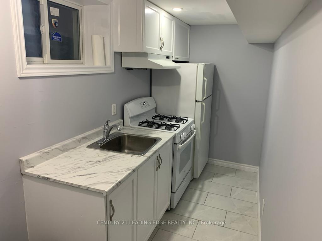 Photo 3 of Unit Bsmt, 83 Cope Street, Hamilton, Homeside — HOMEH