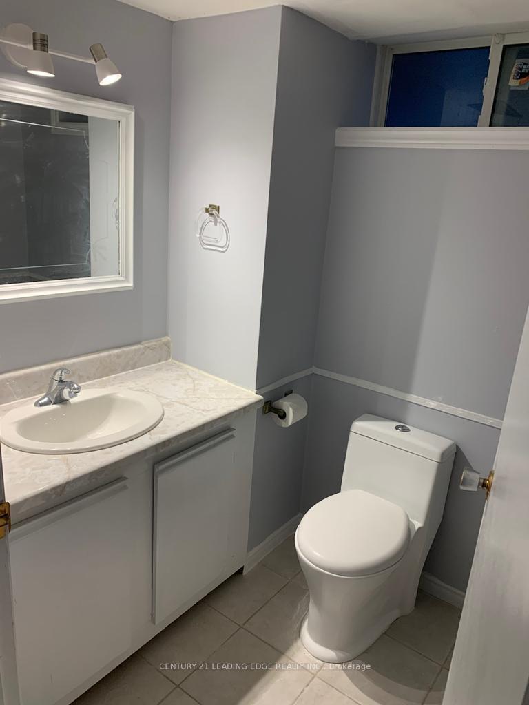 Photo 6 of Unit Bsmt, 83 Cope Street, Hamilton, Homeside — HOMEH