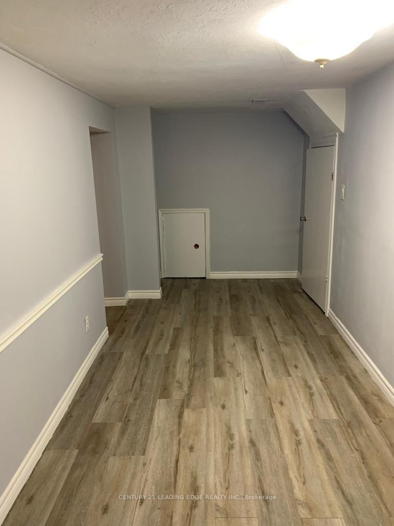 Photo 8 of Unit Bsmt, 83 Cope Street, Hamilton, Homeside — HOMEH