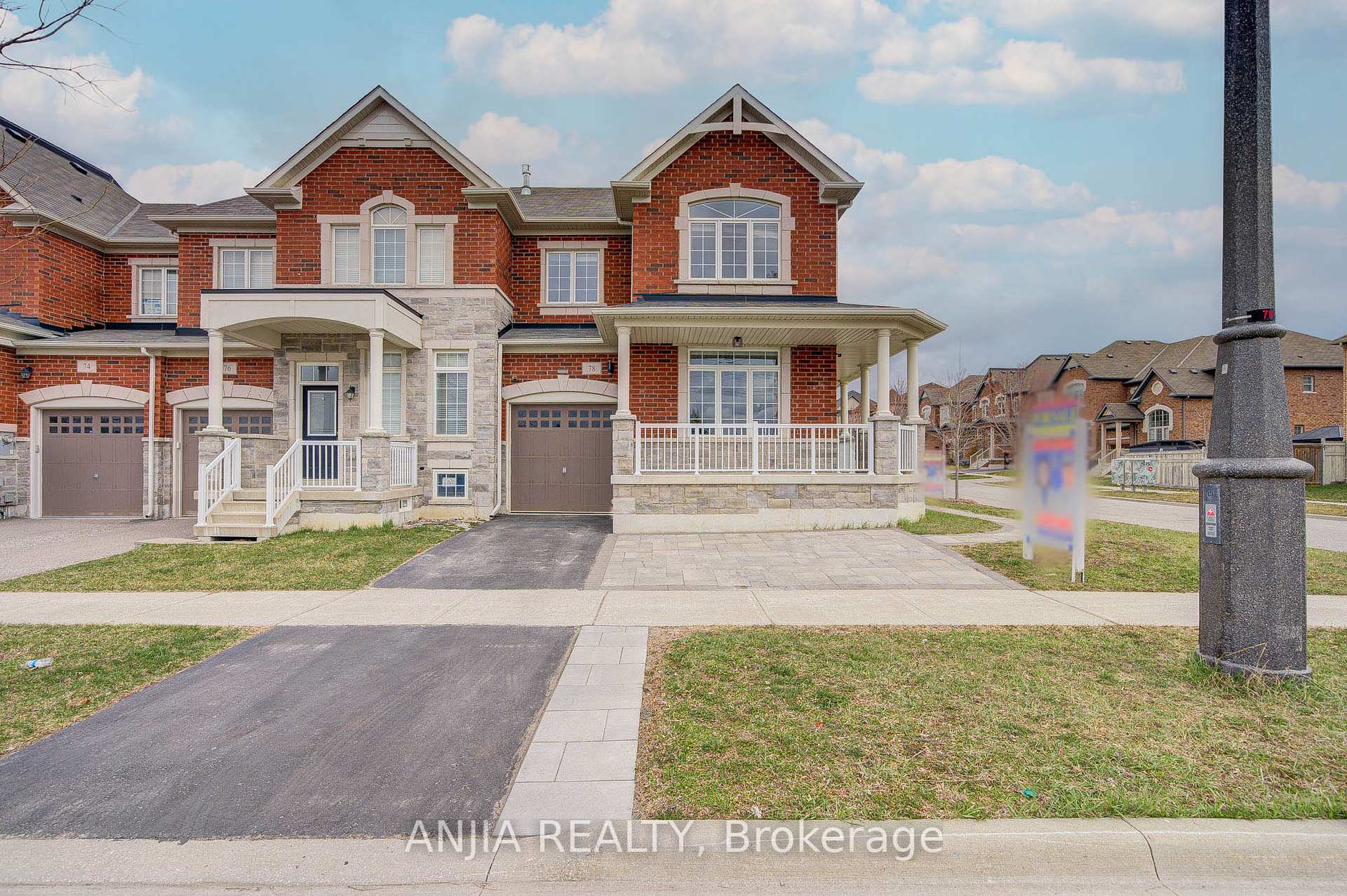 Photo 1 of 78 Christian Ritter Drive, Markham, Berczy — HOMEH