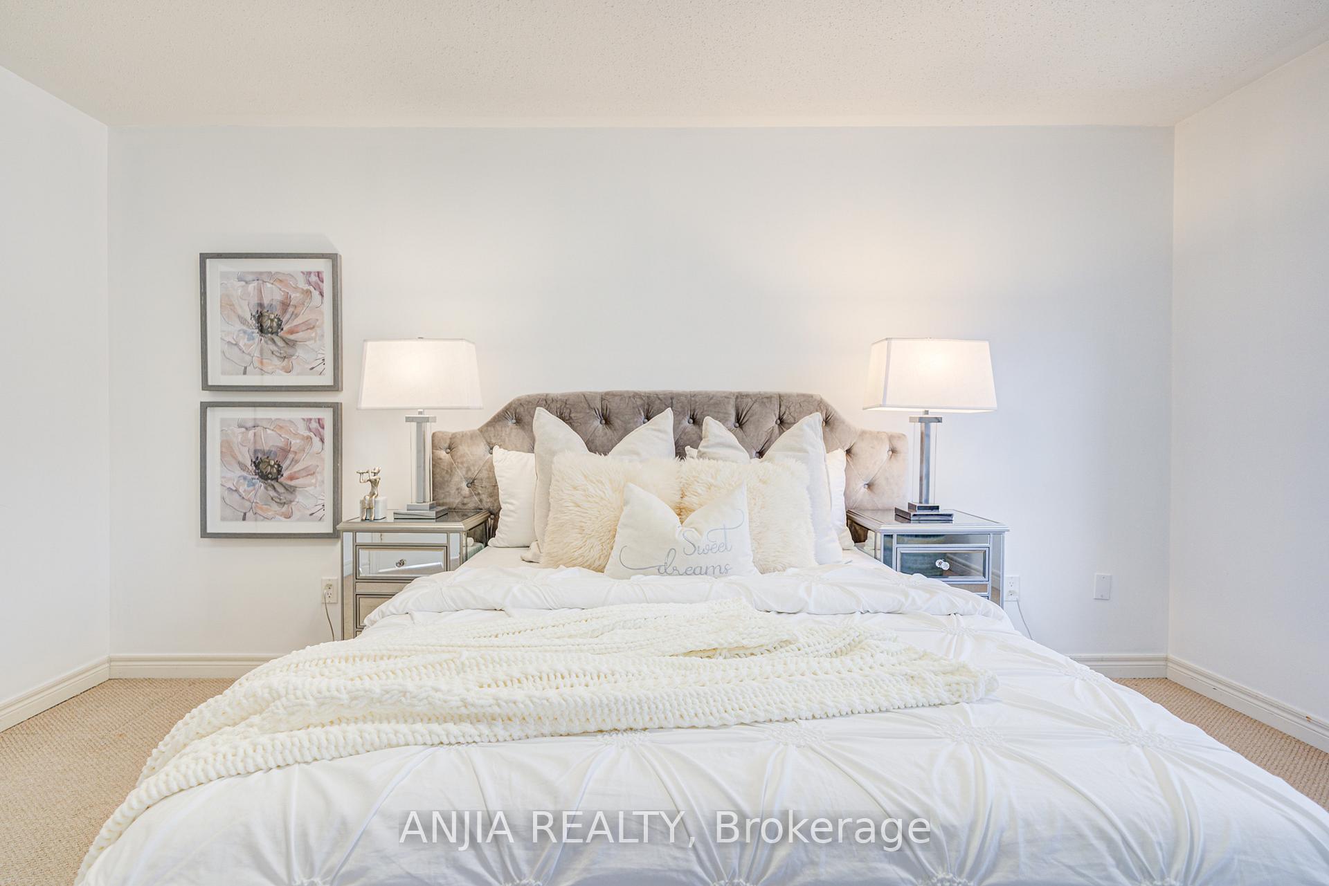 Photo 33 of 78 Christian Ritter Drive, Markham, Berczy — HOMEH