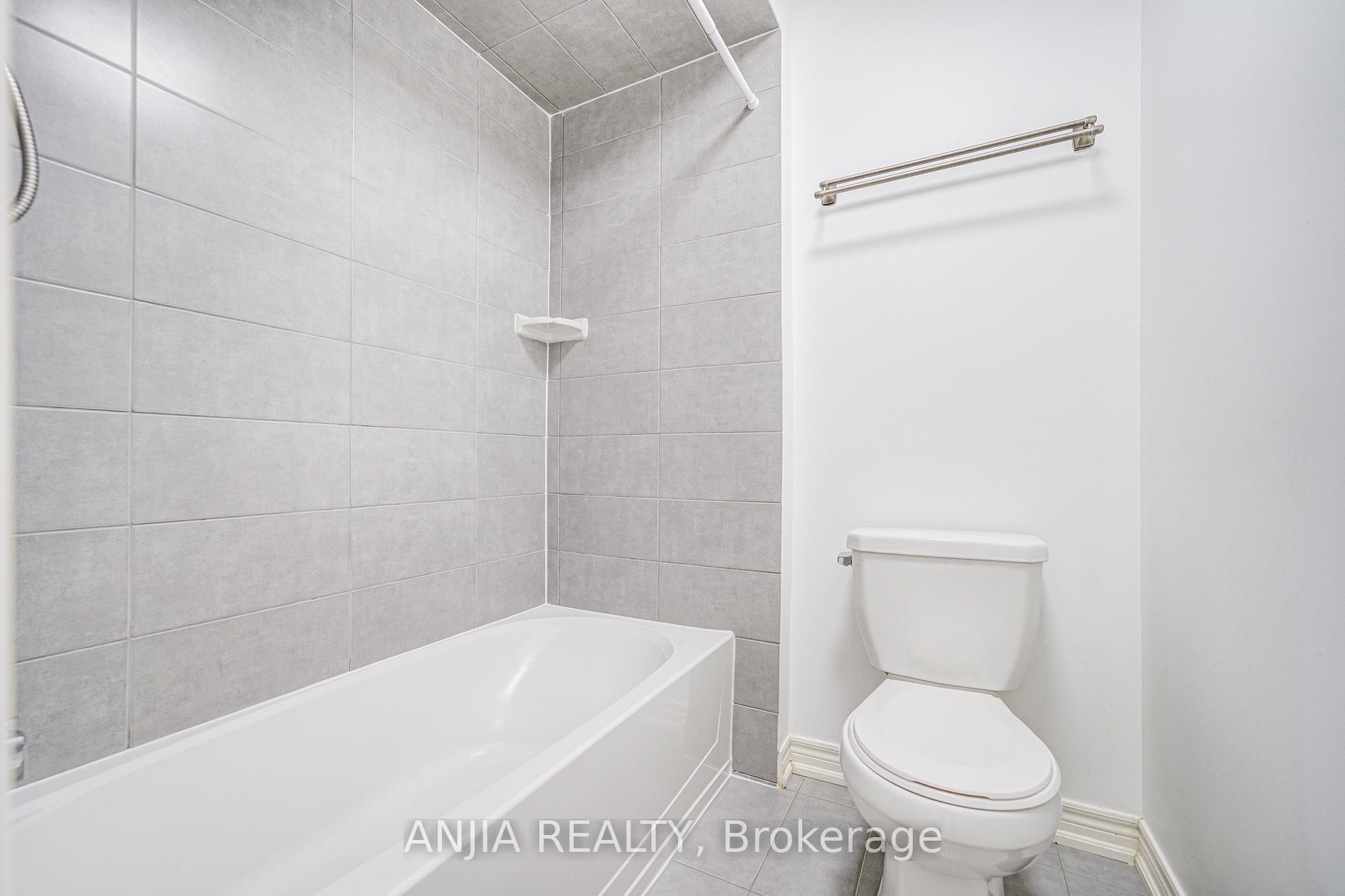 Photo 39 of 78 Christian Ritter Drive, Markham, Berczy — HOMEH