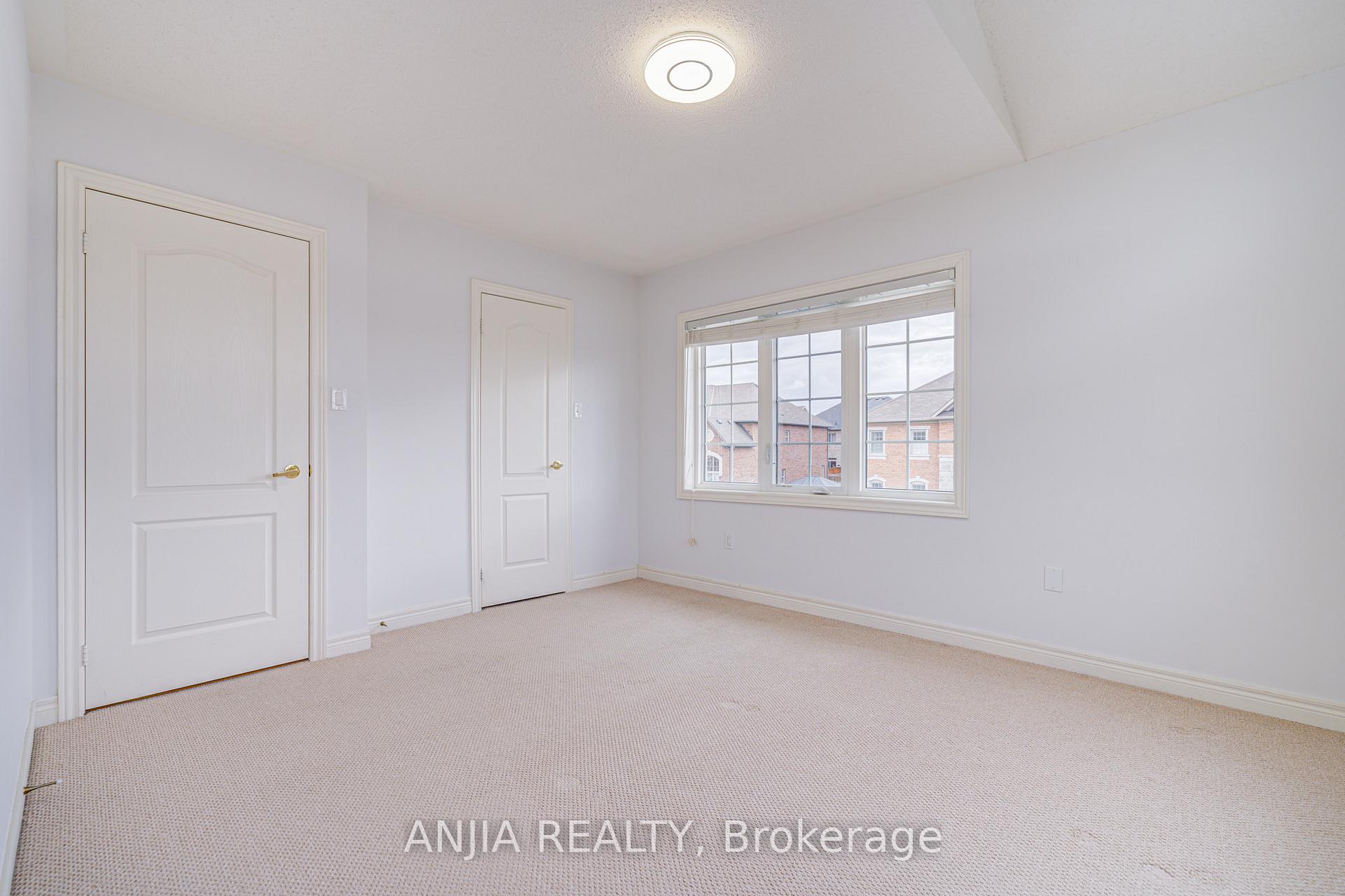 Photo 44 of 78 Christian Ritter Drive, Markham, Berczy — HOMEH