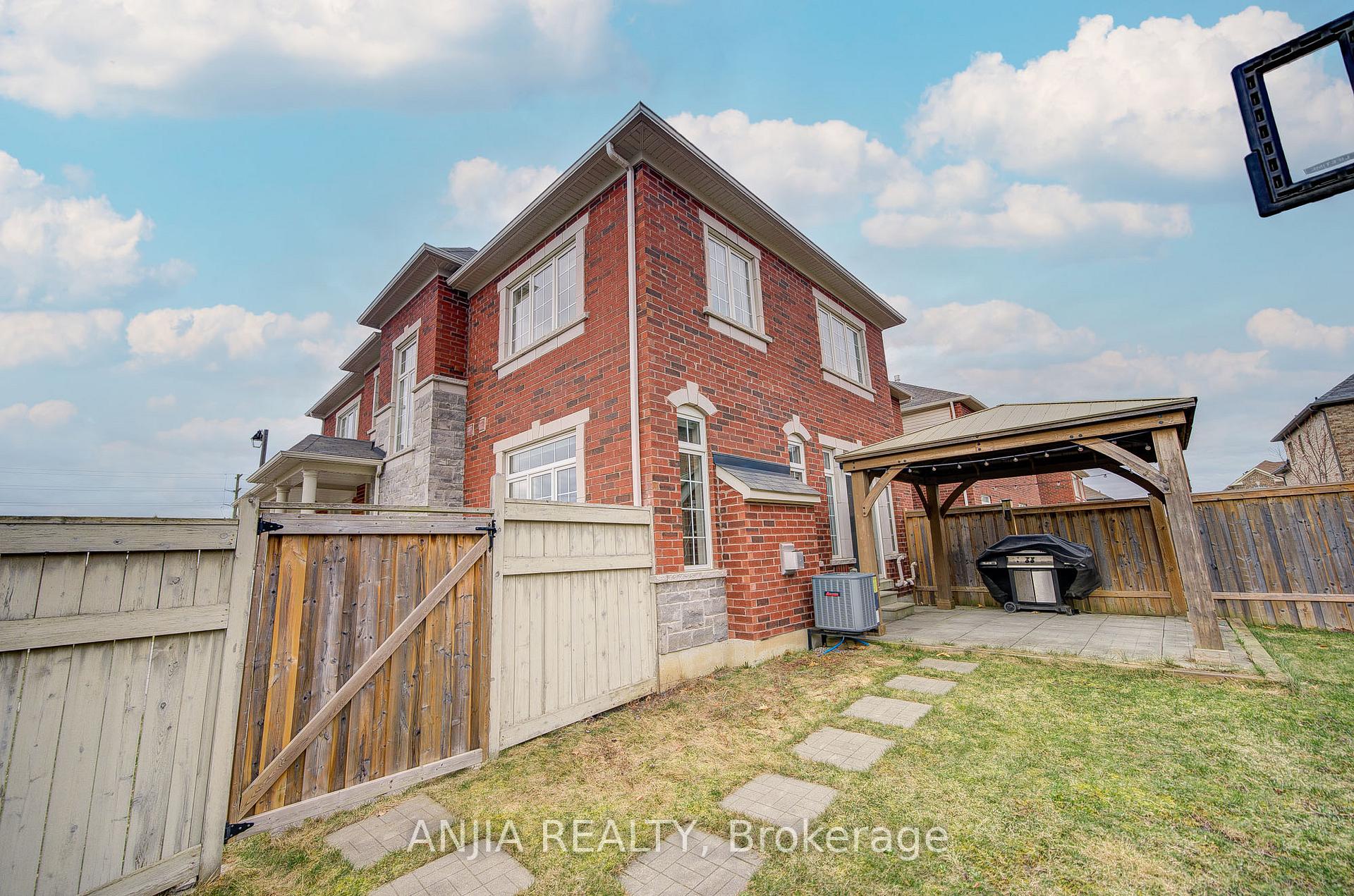 Photo 46 of 78 Christian Ritter Drive, Markham, Berczy — HOMEH