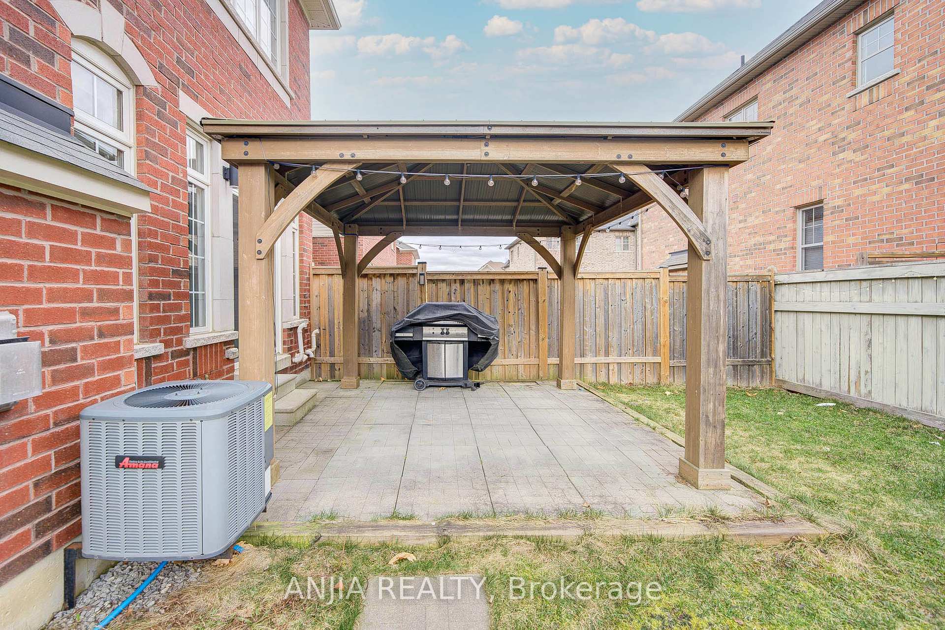 Photo 48 of 78 Christian Ritter Drive, Markham, Berczy — HOMEH