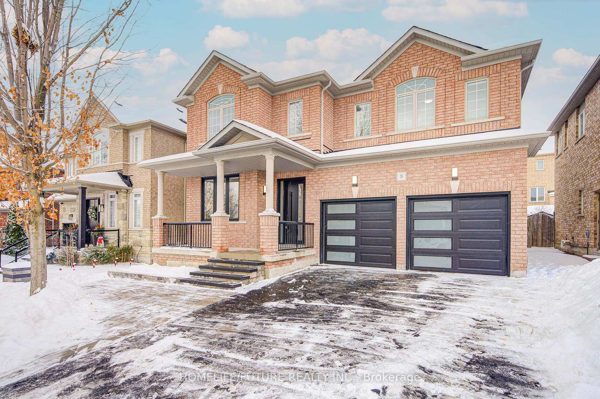 Photo 2 of 8 Willow Street, Markham, Wismer — HOMEH