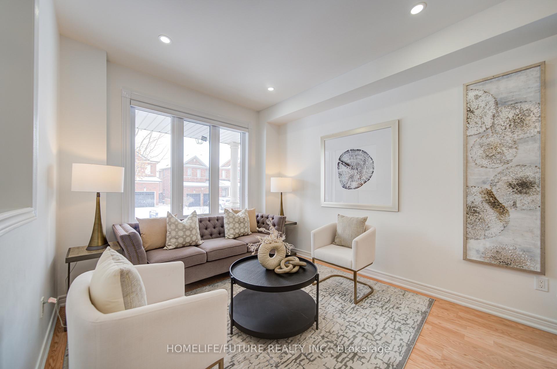 Photo 7 of 8 Willow Street, Markham, Wismer — HOMEH