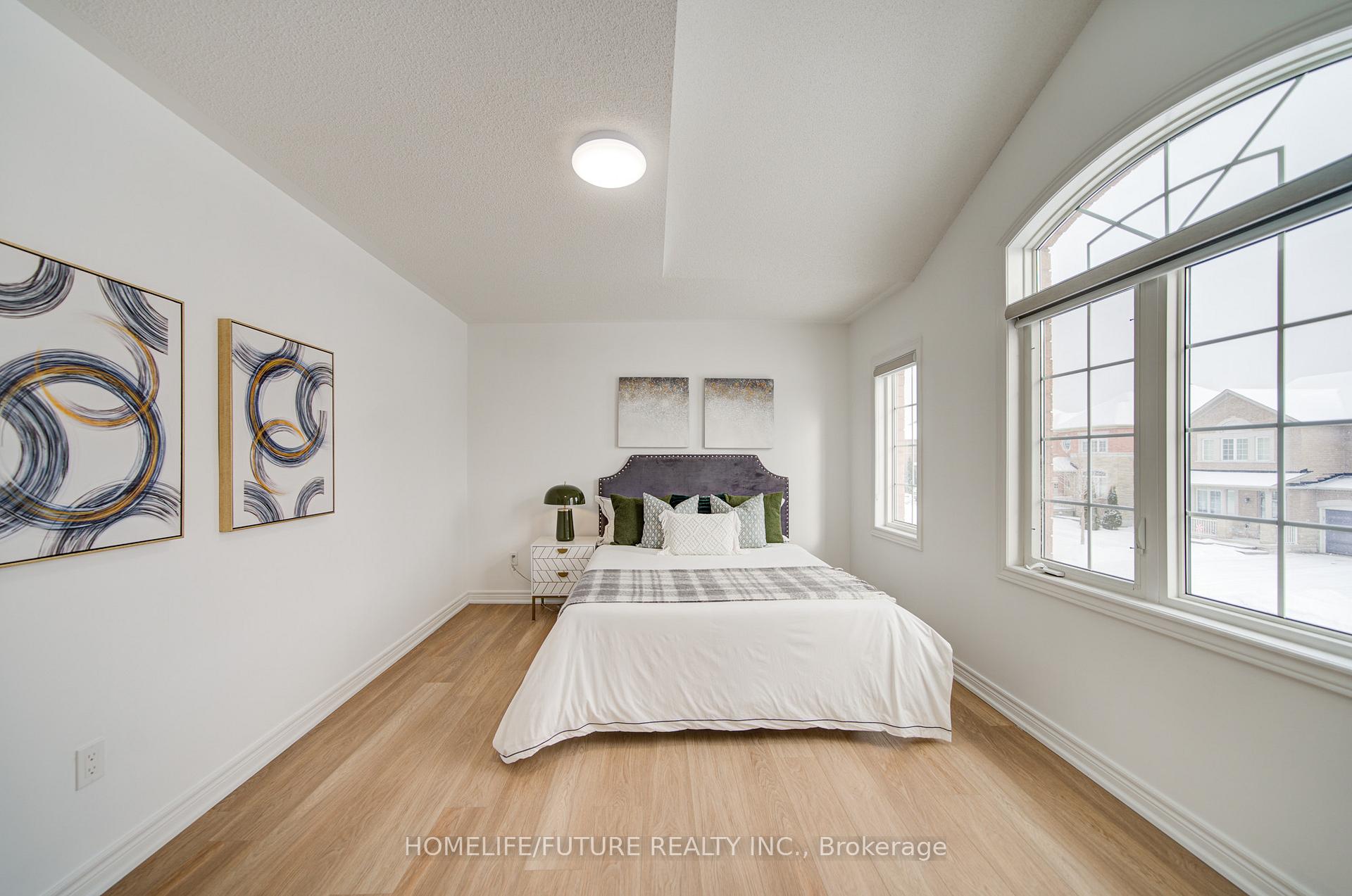 Photo 34 of 8 Willow Street, Markham, Wismer — HOMEH