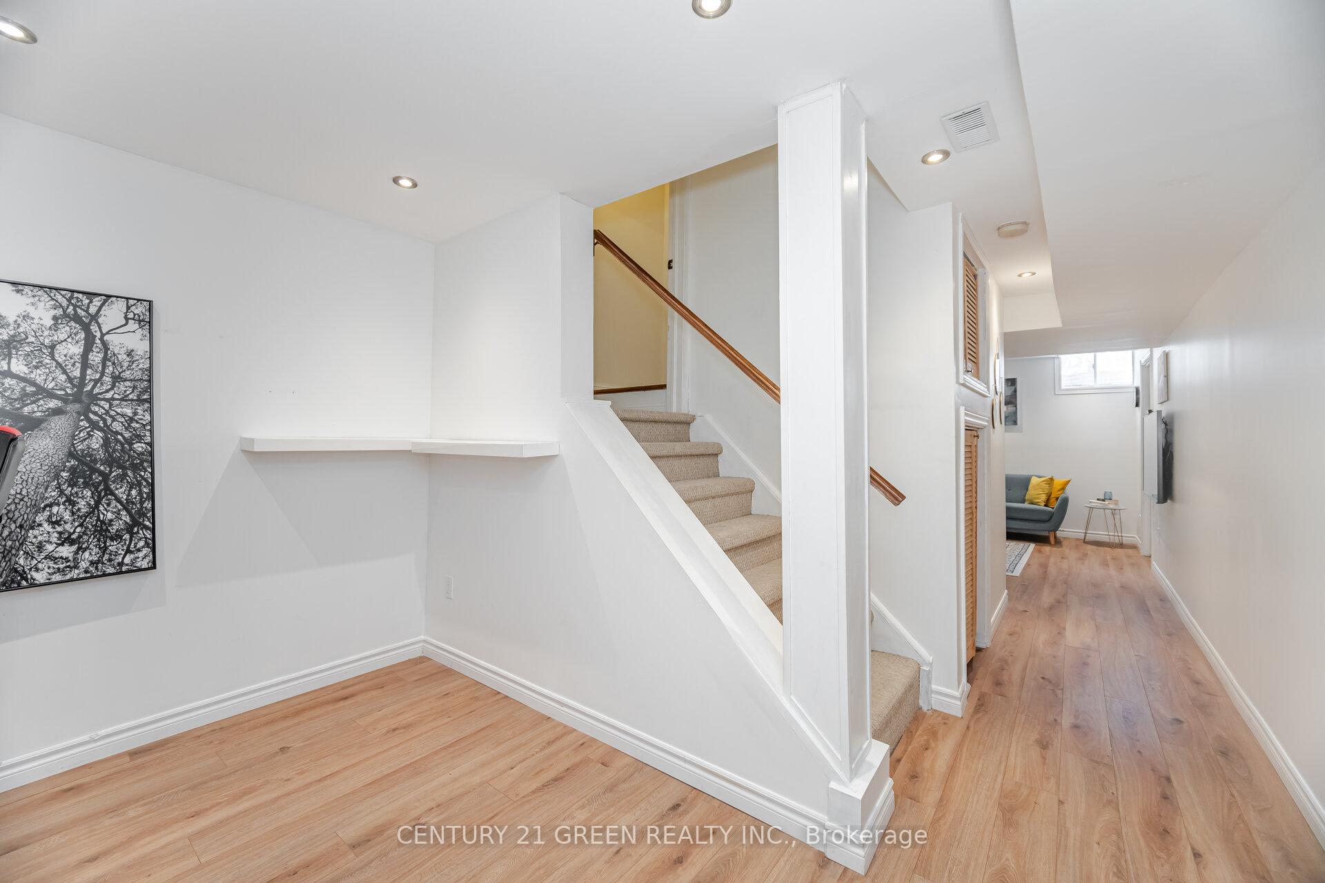 Photo 6 of 411 Baverstock Crescent, Milton, Clarke — HOMEH