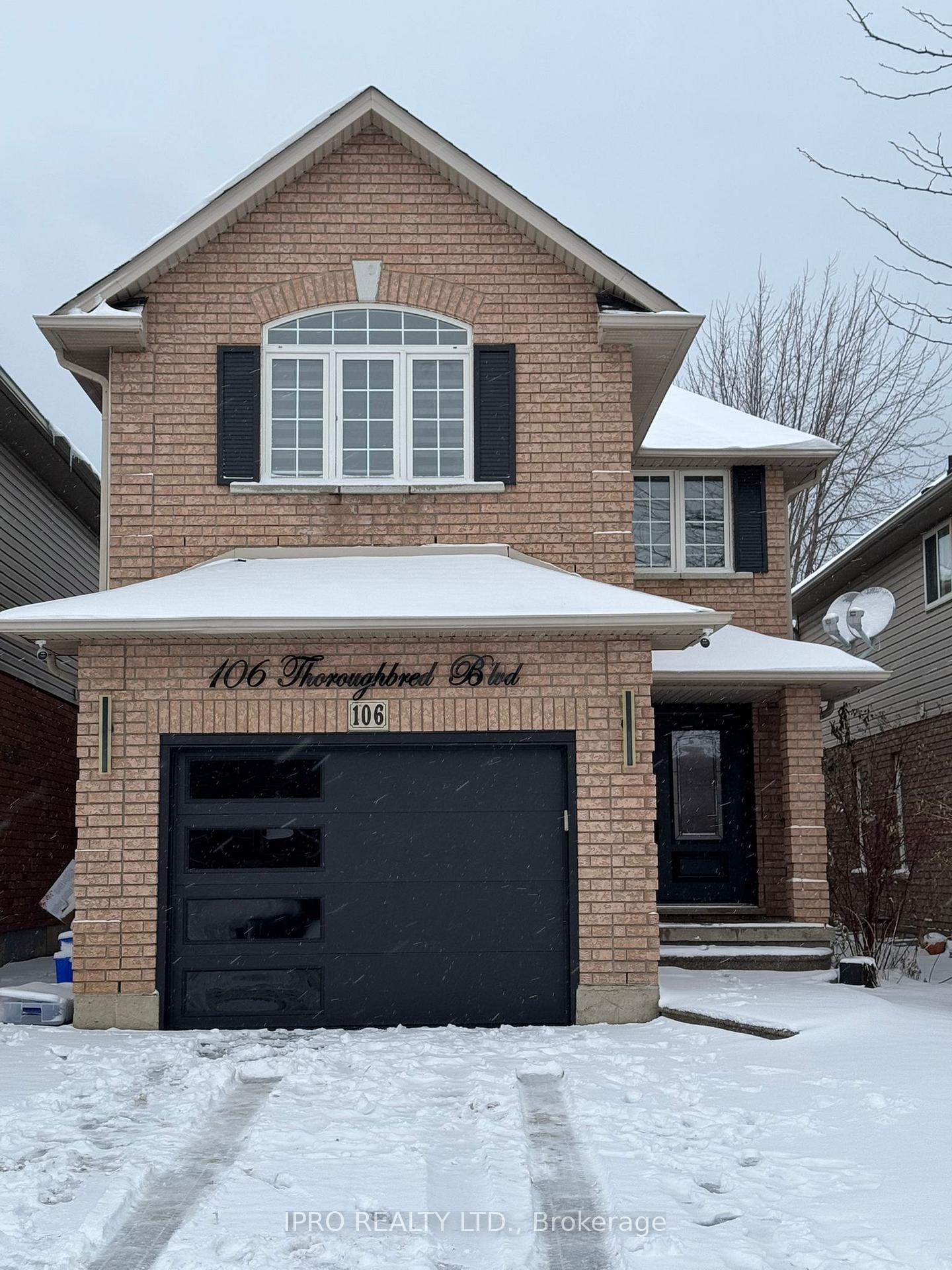 Front of 106 Thoroughbred Boulevard