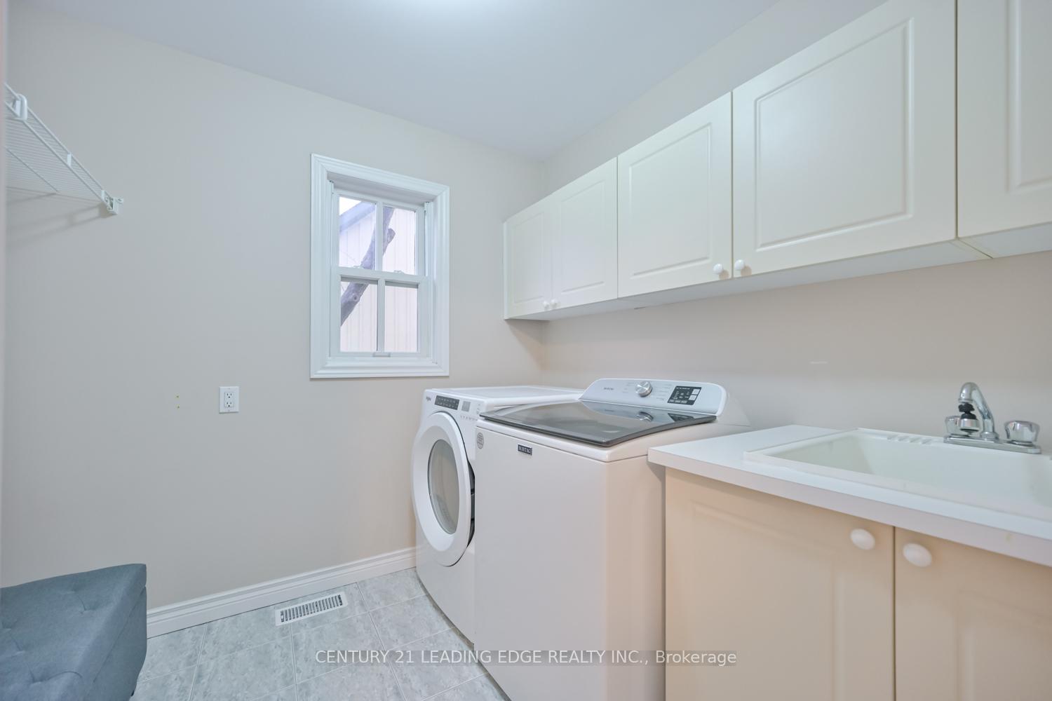 Photo 26 of 8D Station Lane, Markham, Unionville — HOMEH