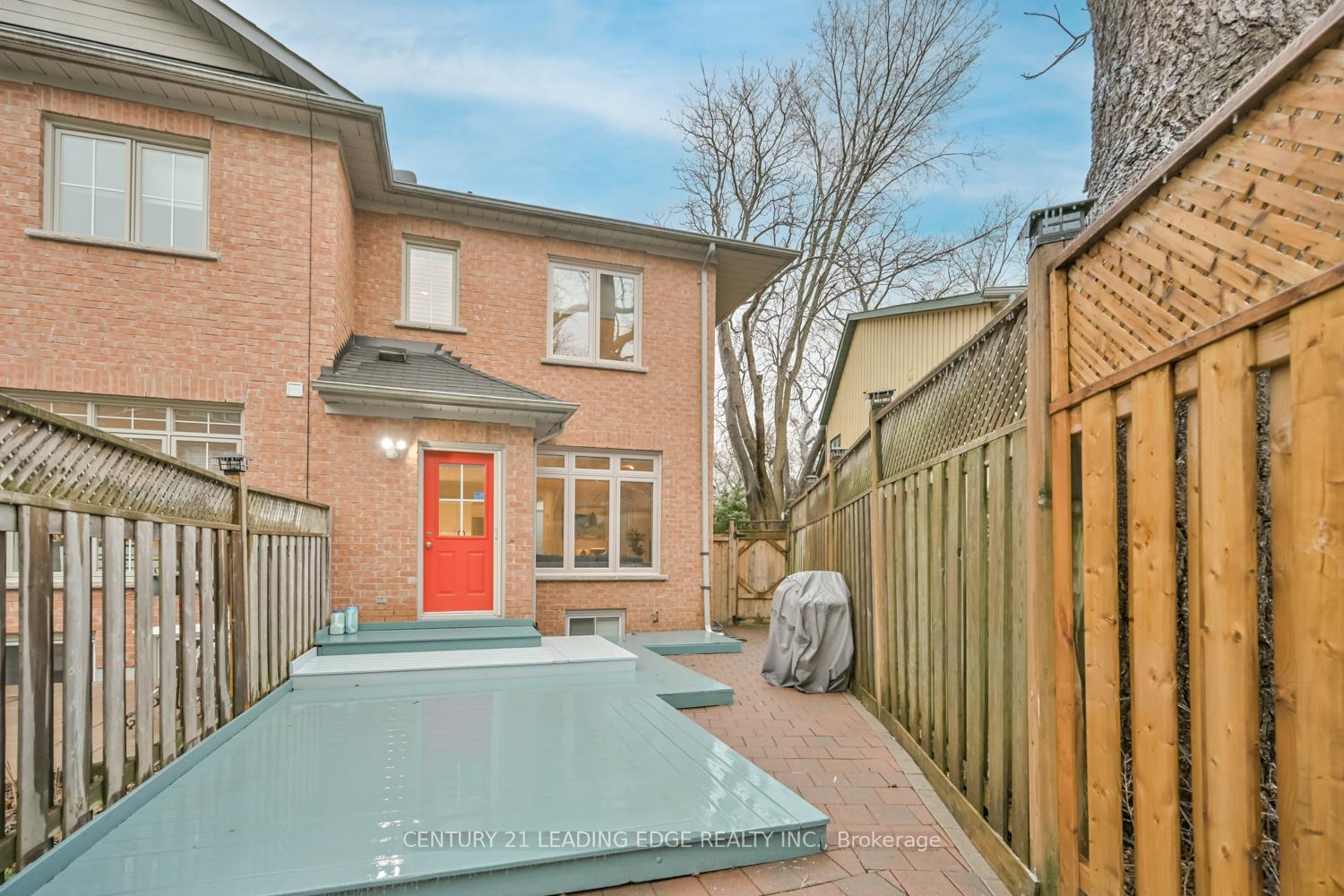 Photo 34 of 8D Station Lane, Markham, Unionville — HOMEH