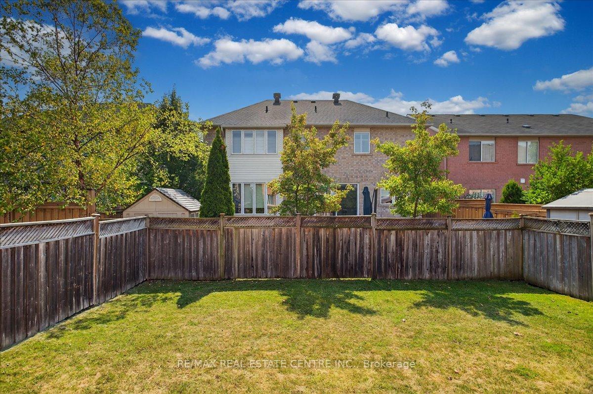 Photo 43 of 832 Bessy Trail, Milton, Coates — HOMEH