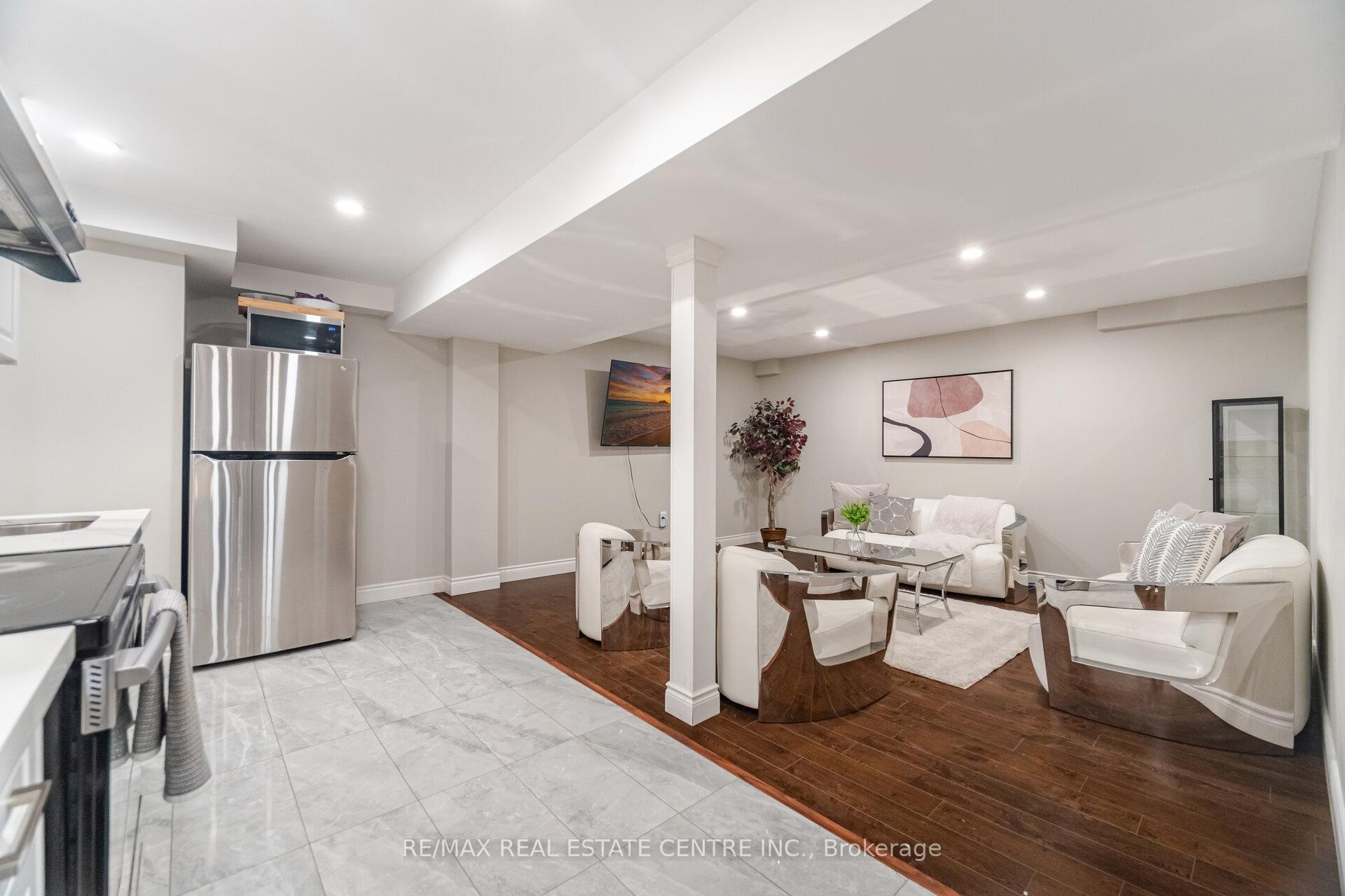 Photo 10 of 996 Savoline (Lower) Boulevard, Milton, Harrison — HOMEH
