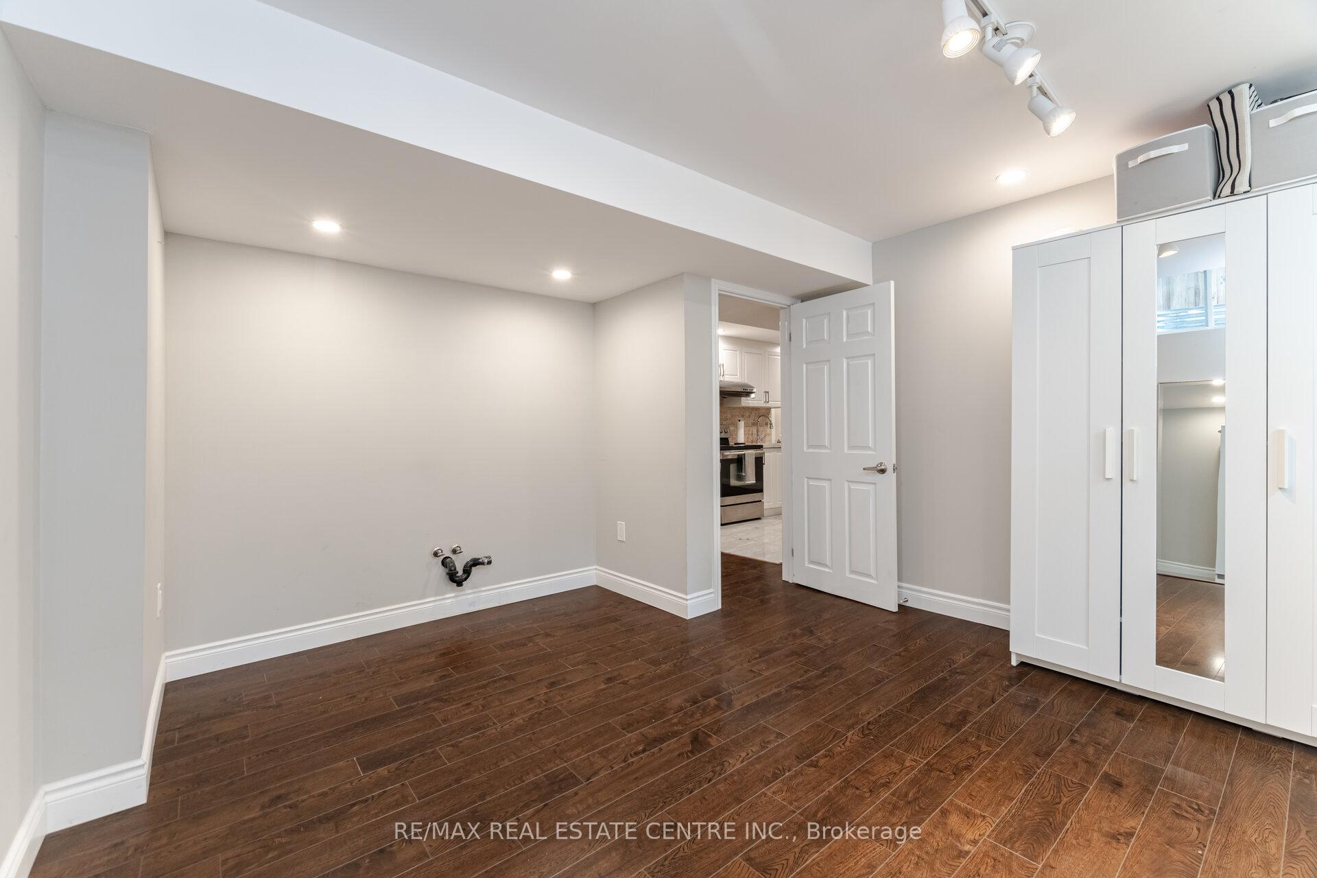 Photo 7 of 996 Savoline (Lower) Boulevard, Milton, Harrison — HOMEH