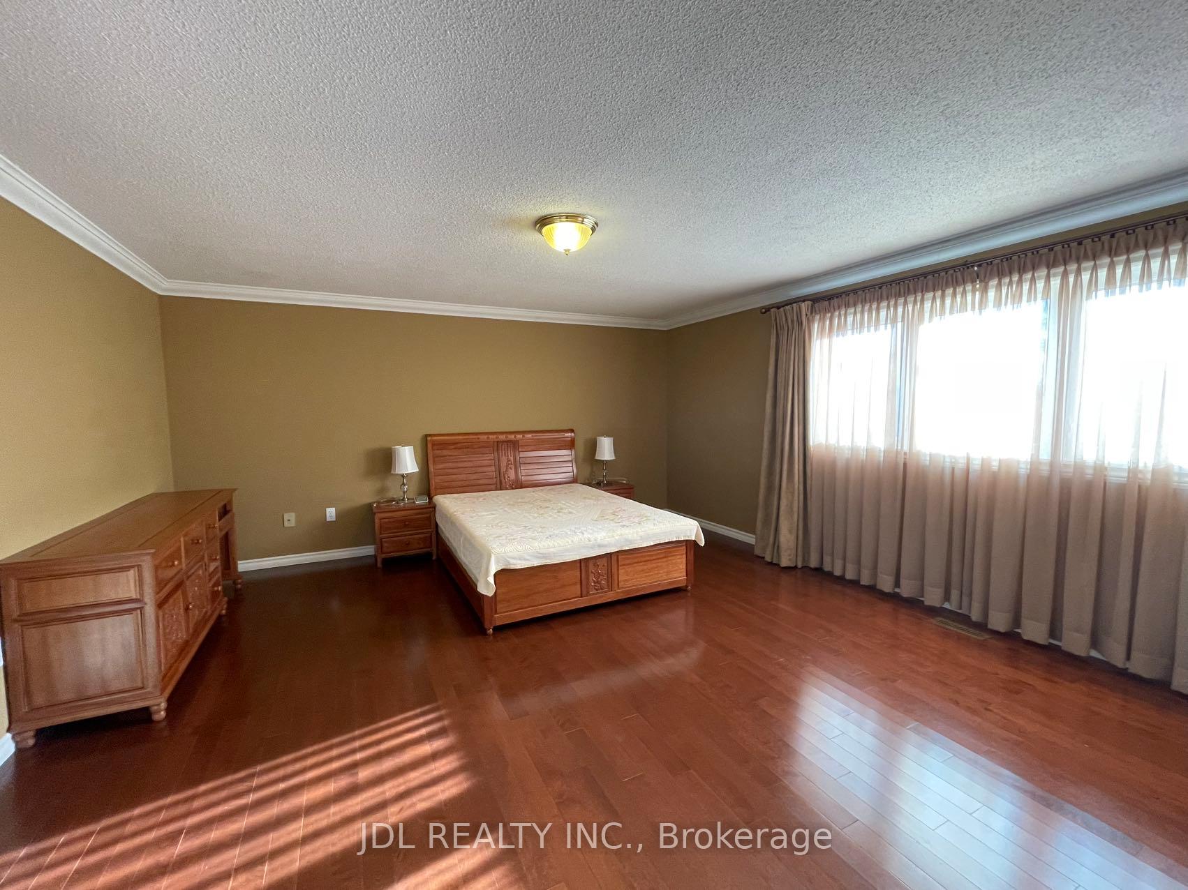 Photo 3 of Unit Mbrm, 39 Bakerdale Road, Markham, Bullock — HOMEH