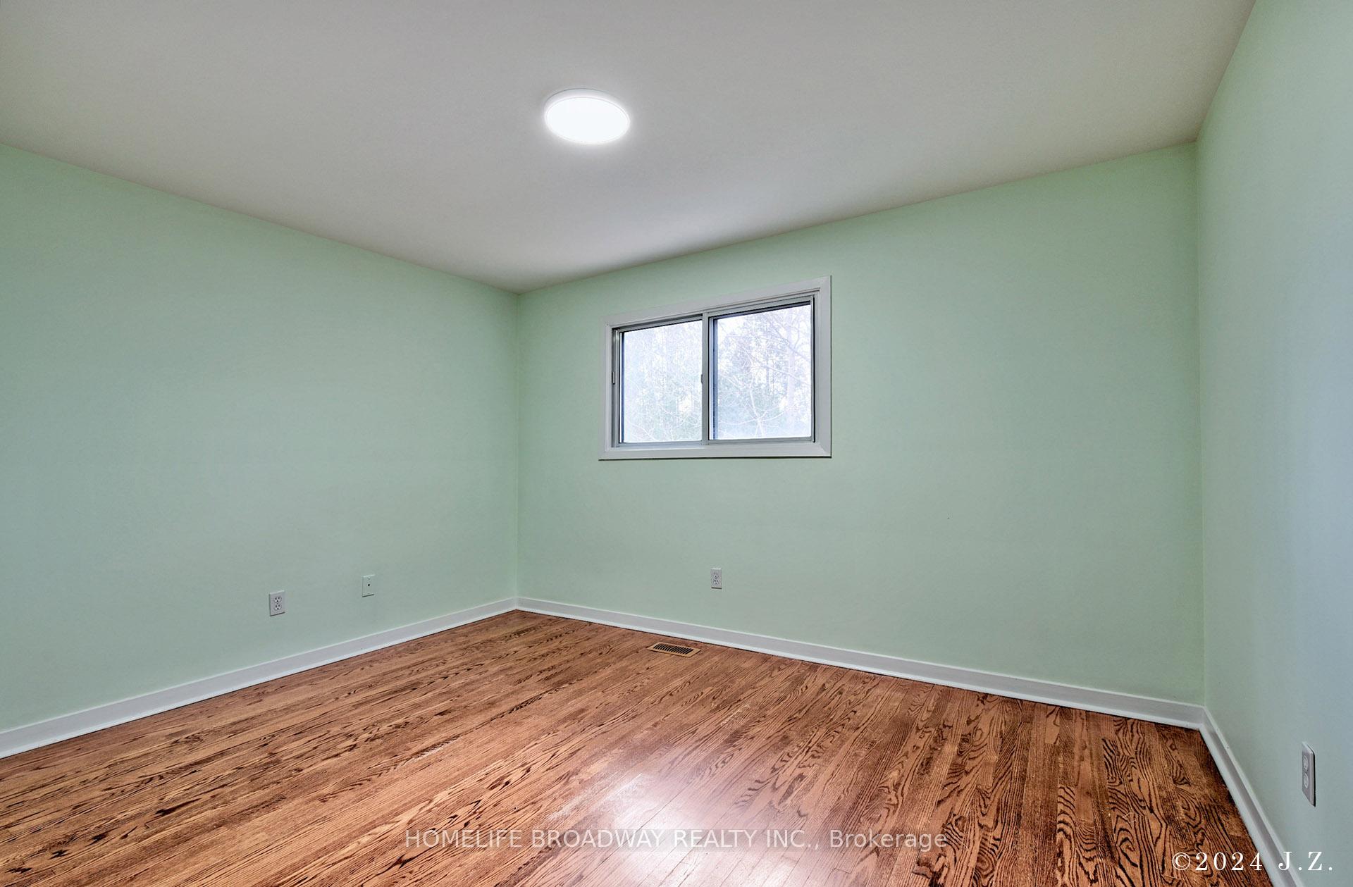 Photo 11 of 42 Sciberras Road, Markham, Unionville — HOMEH