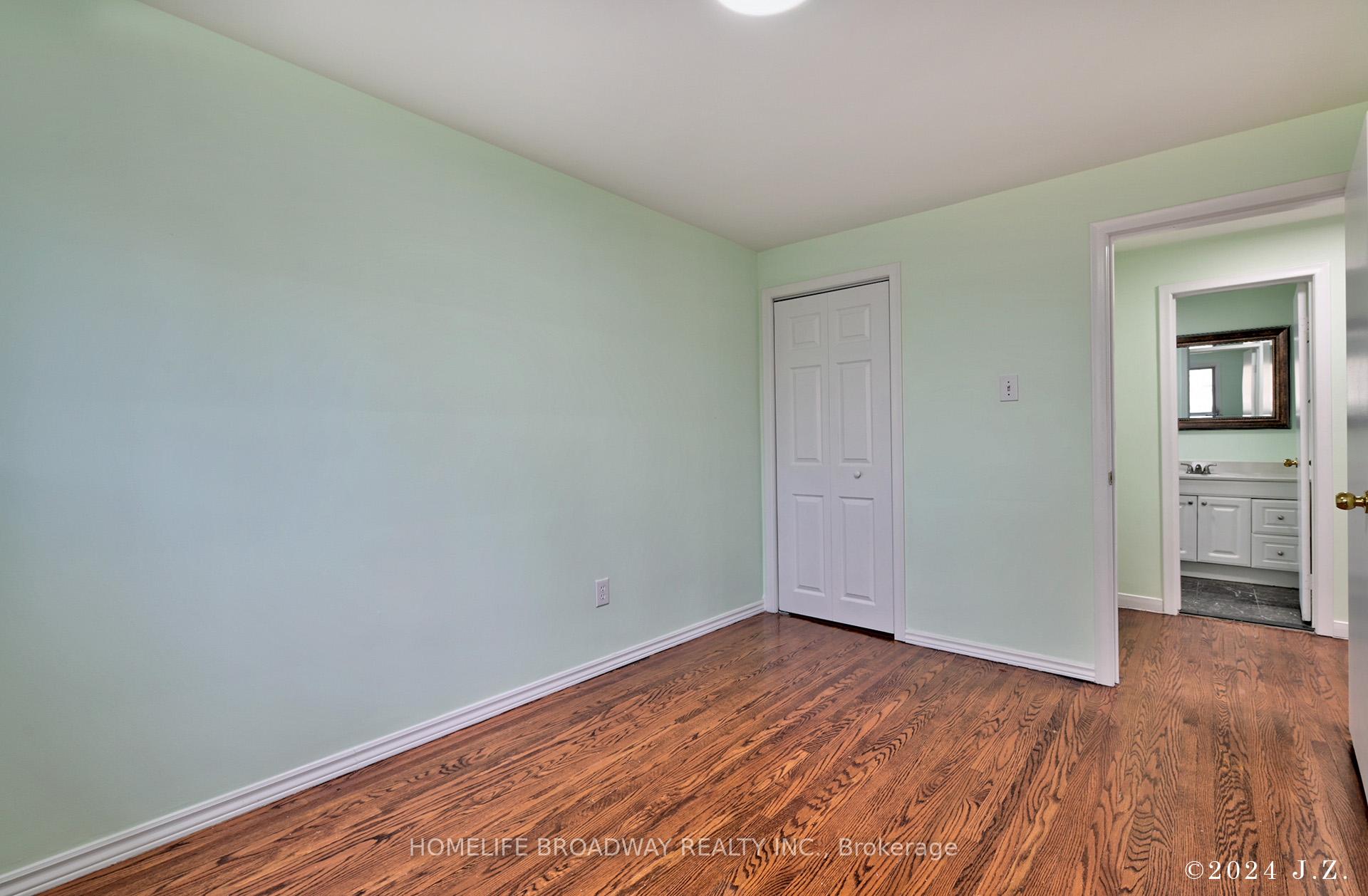 Photo 14 of 42 Sciberras Road, Markham, Unionville — HOMEH
