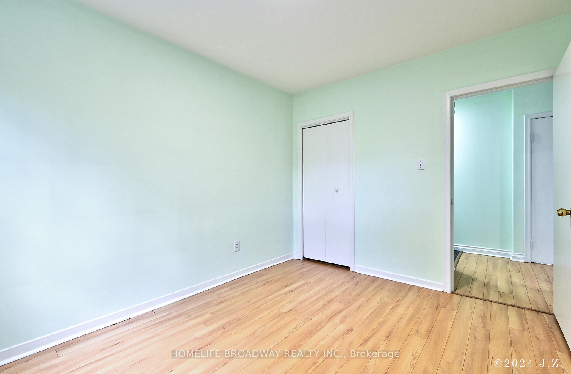 Photo 20 of 42 Sciberras Road, Markham, Unionville — HOMEH