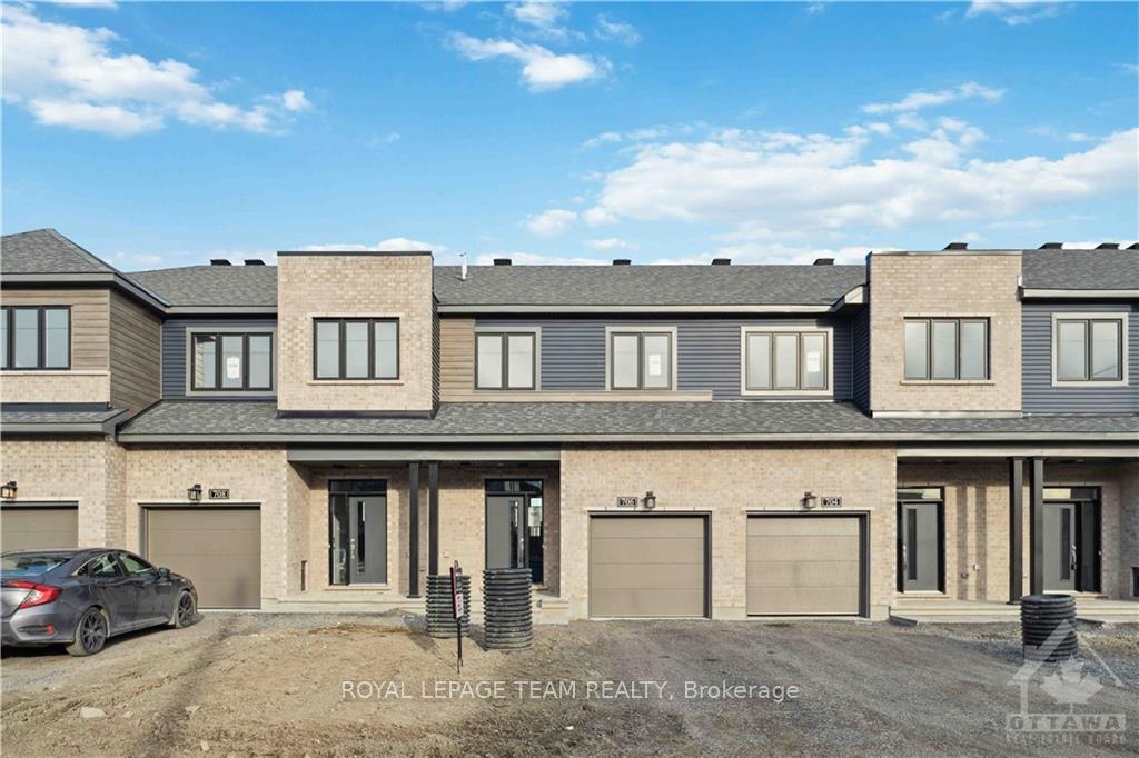 Photo 2 of 706 Fairline Row, Ottawa, Kanata - Emerald Meadows/Trailwest — HOMEH