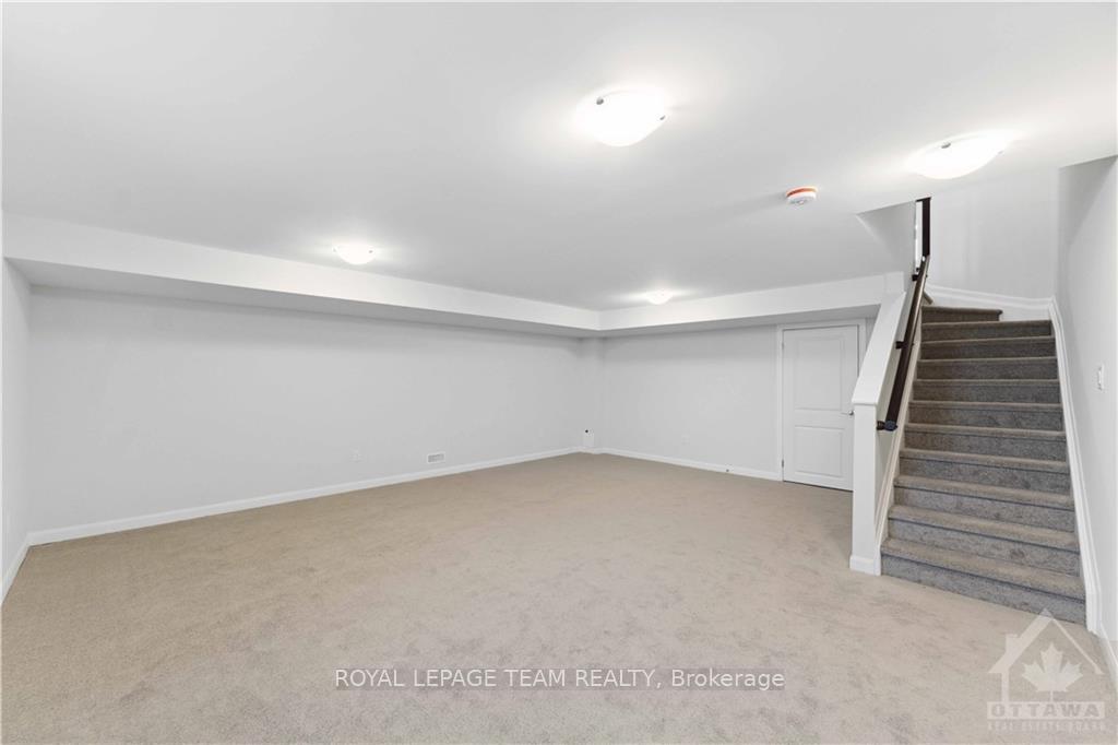 Photo 21 of 706 Fairline Row, Ottawa, Kanata - Emerald Meadows/Trailwest — HOMEH