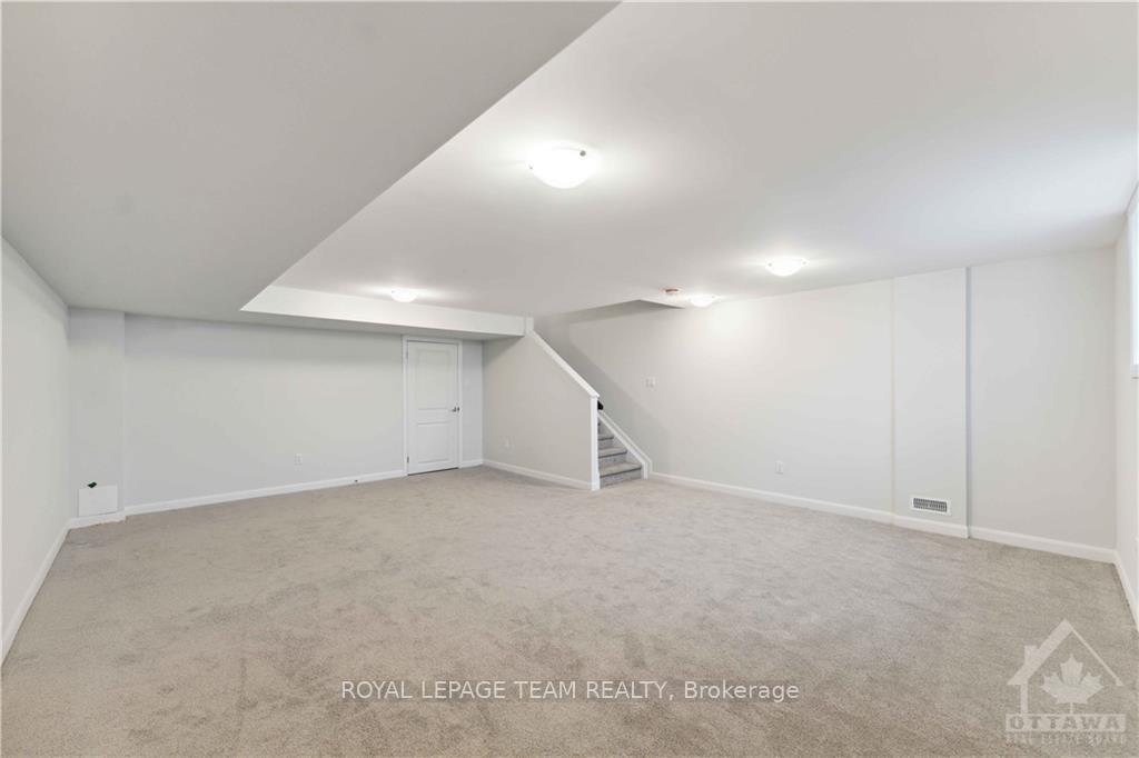 Photo 22 of 706 Fairline Row, Ottawa, Kanata - Emerald Meadows/Trailwest — HOMEH