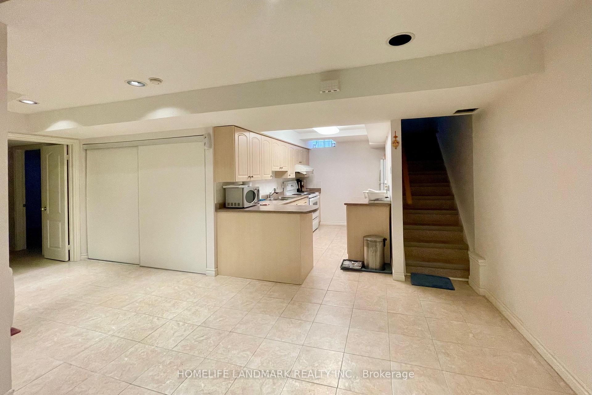 Photo 7 of Unit Lower, 288 Highglen Avenue, Markham, Milliken Mills East — HOMEH