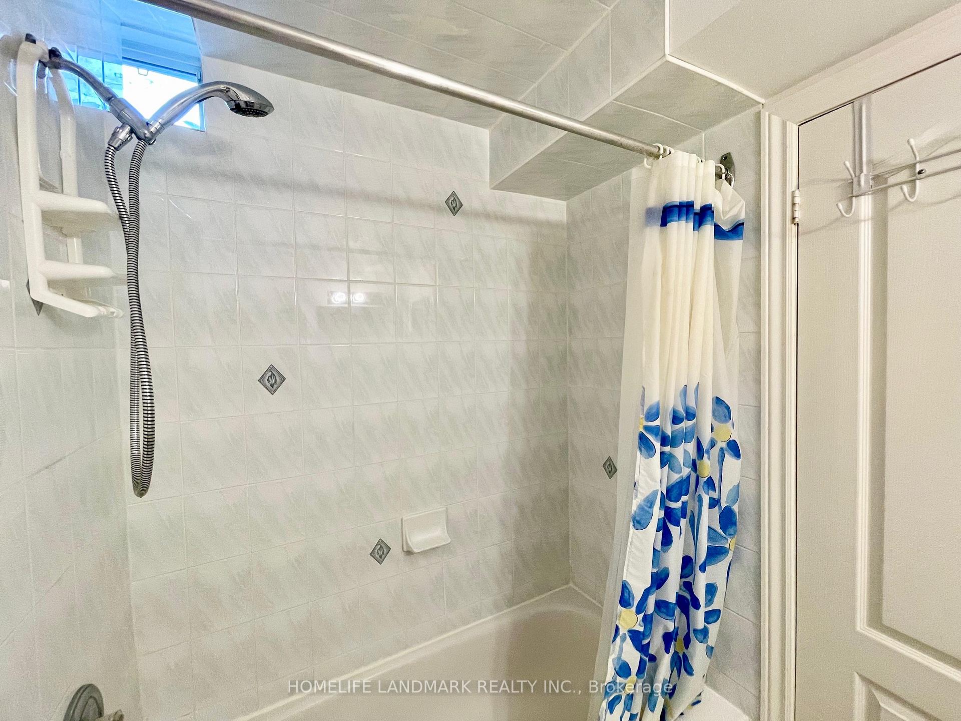 Photo 14 of Unit Lower, 288 Highglen Avenue, Markham, Milliken Mills East — HOMEH