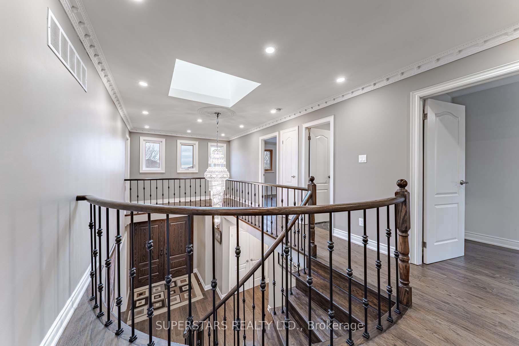 Photo 17 of 27 Avoca Drive, Markham, Village Green-South Unionville — HOMEH