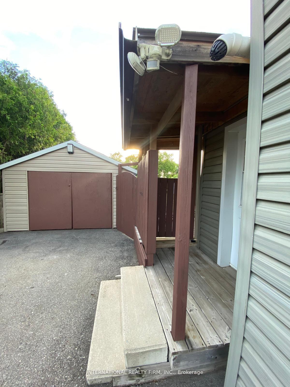 Photo 16 of 235 Millen Road, Hamilton, Stoney Creek — HOMEH