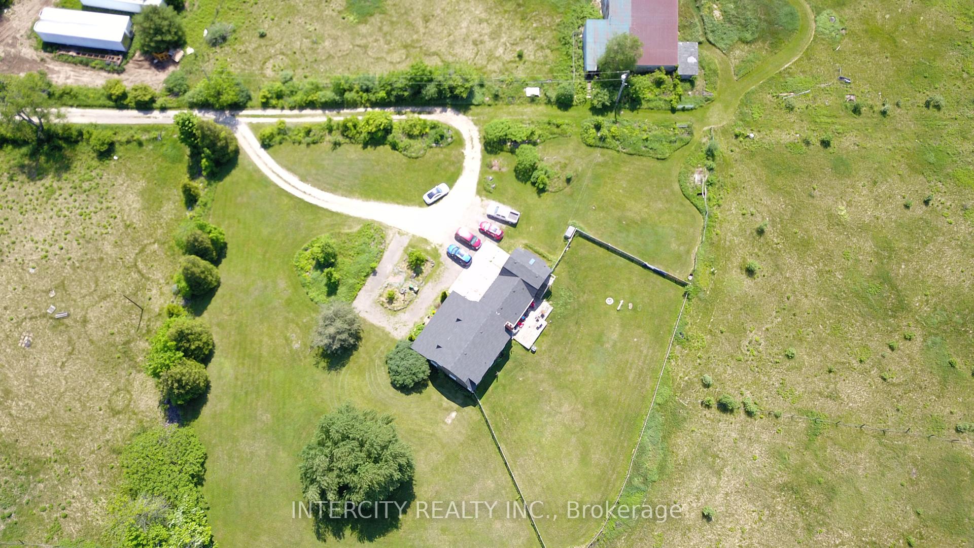 Photo 4 of 9280 First Line N, Milton, Rural Milton West — HOMEH