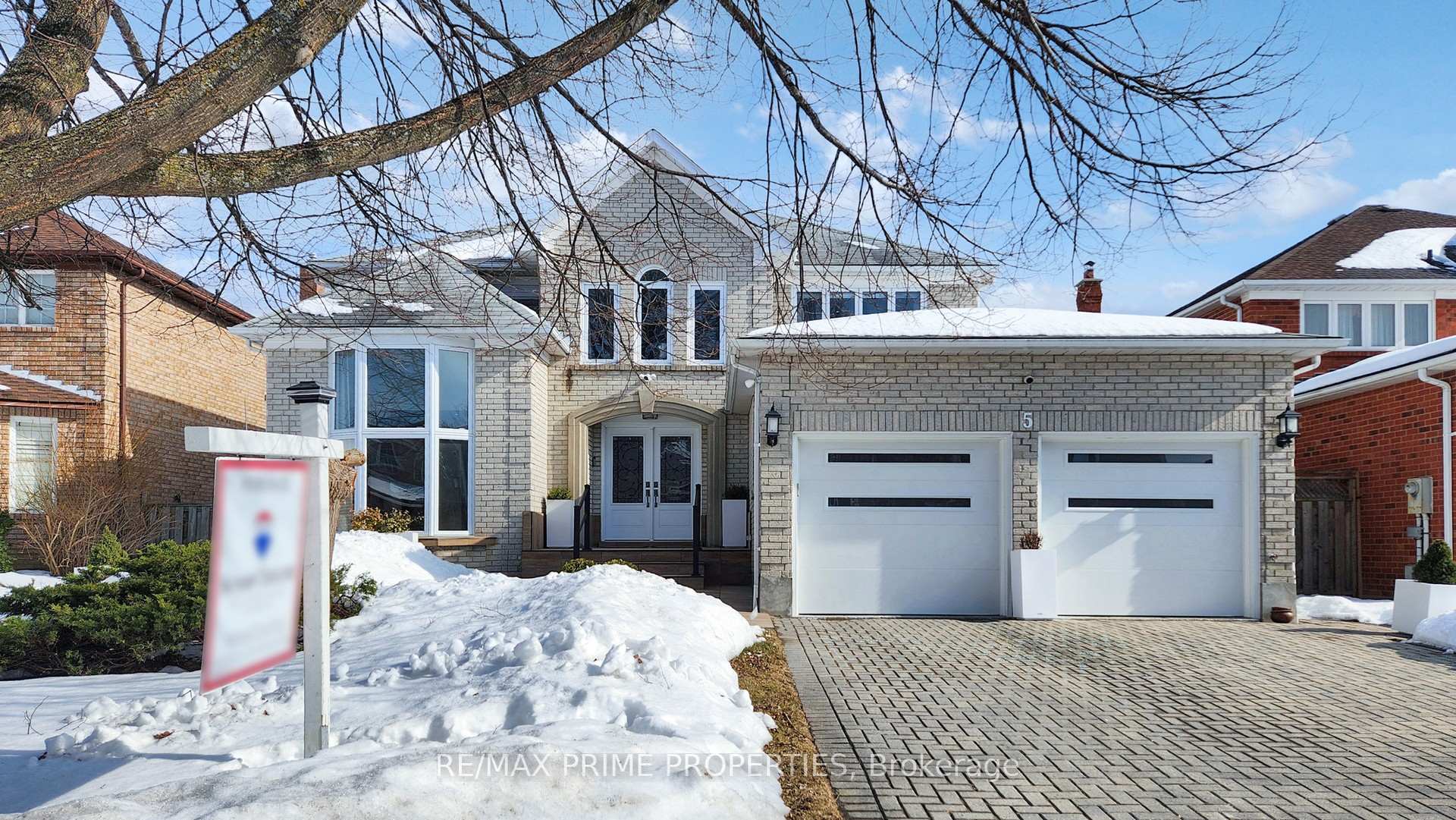 Front of 5 Mary Elizabeth Crescent