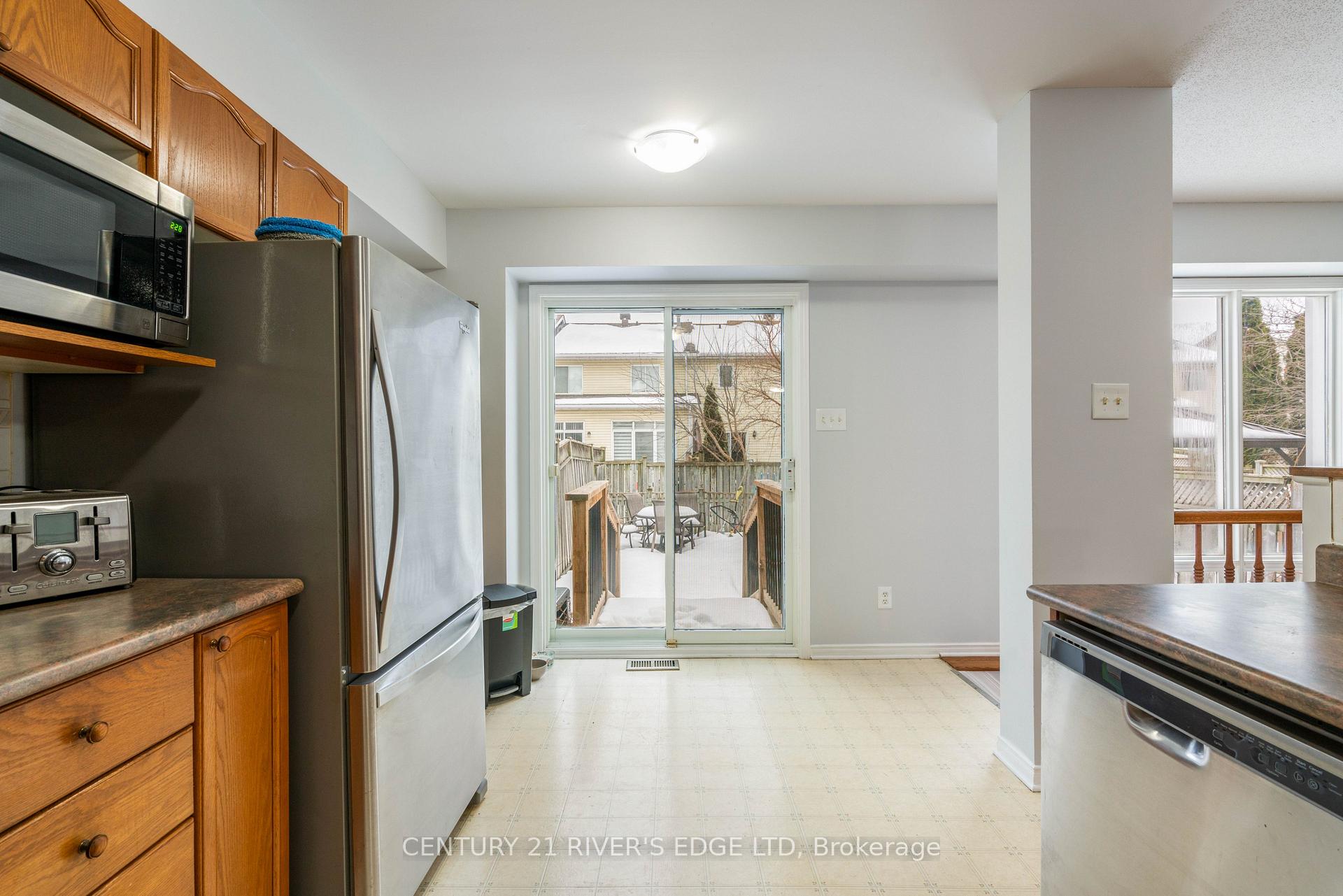 Photo 7 of 90 Kincardine Drive, Ottawa, Kanata - Glencairn/Hazeldean — HOMEH