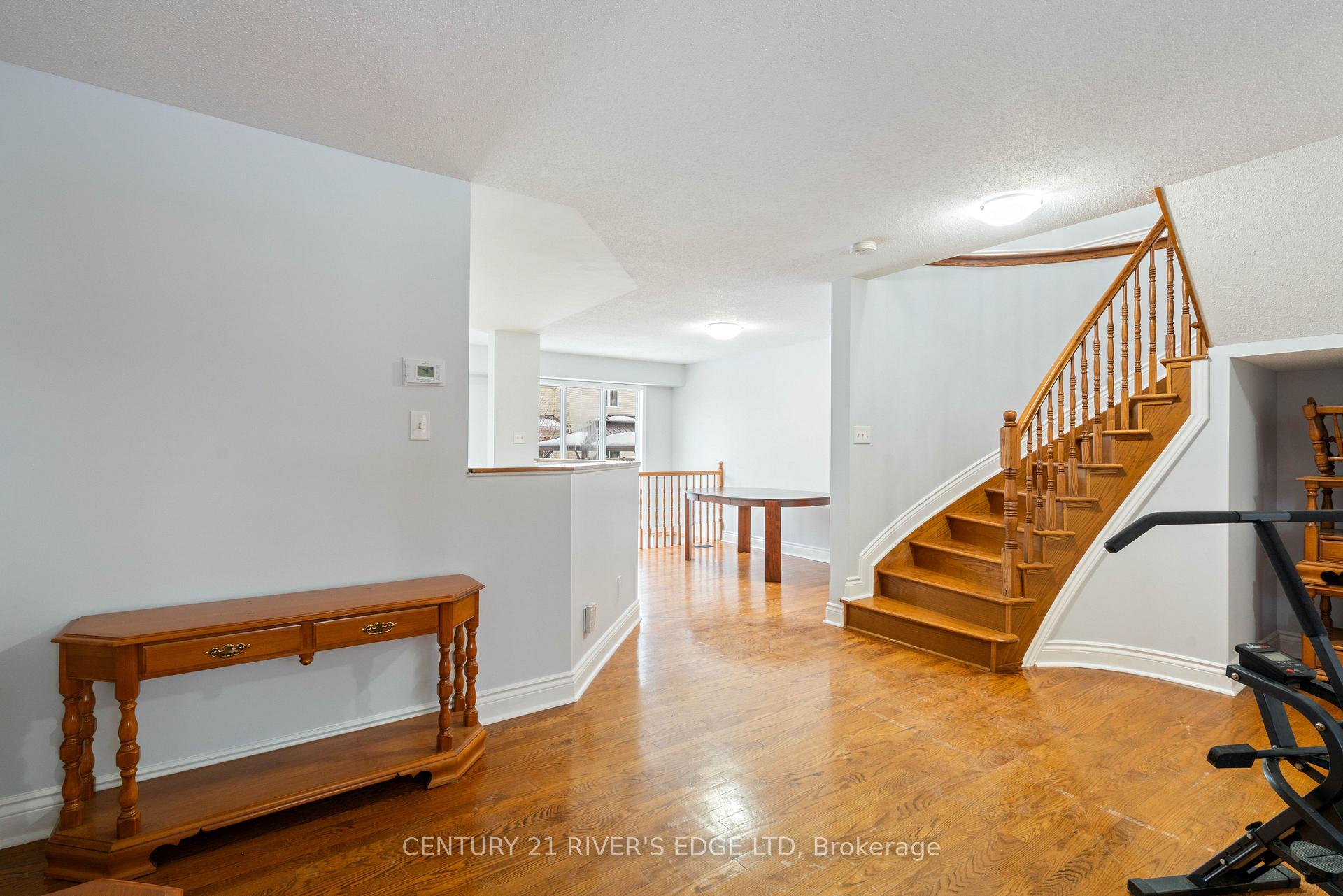 Photo 15 of 90 Kincardine Drive, Ottawa, Kanata - Glencairn/Hazeldean — HOMEH