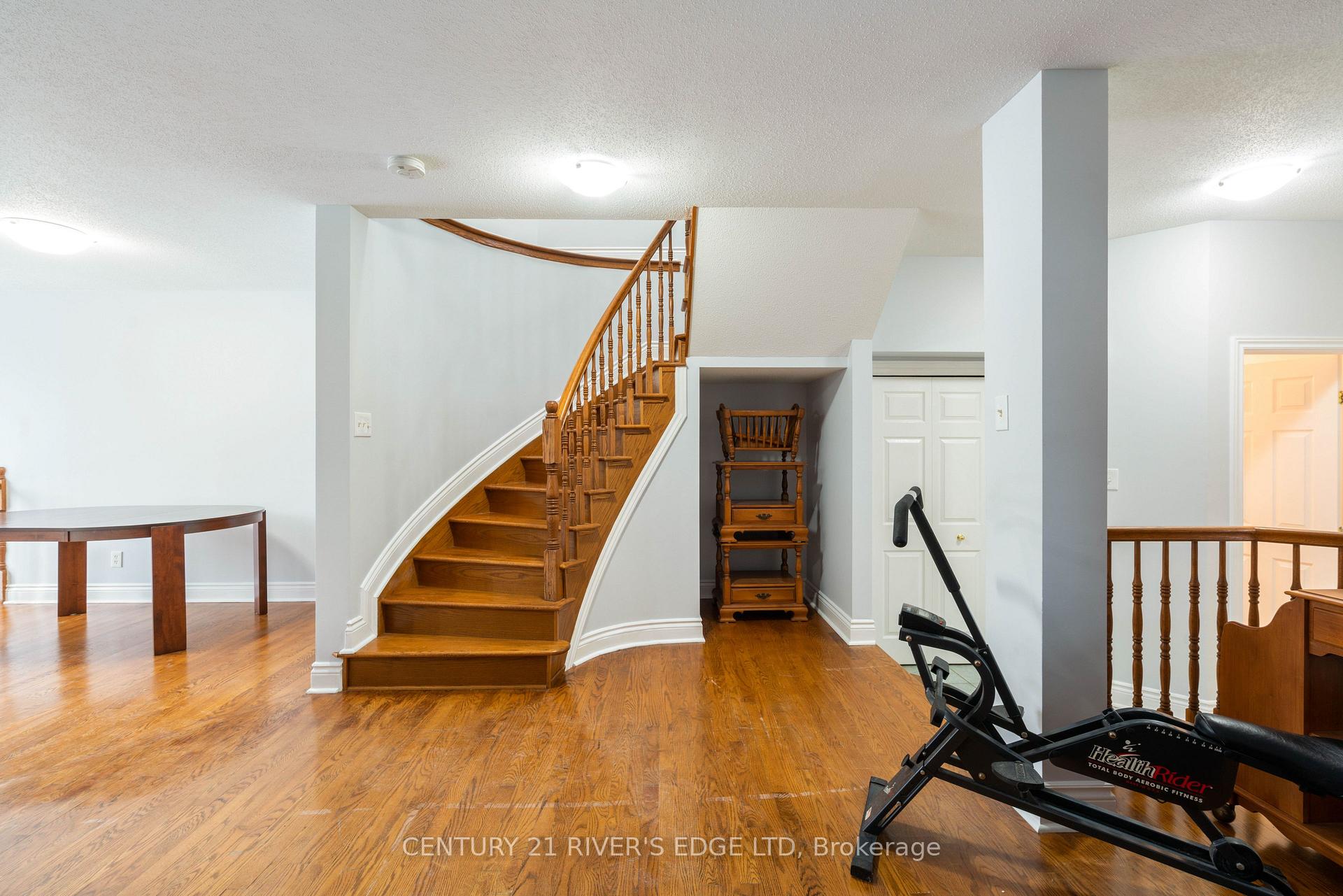 Photo 16 of 90 Kincardine Drive, Ottawa, Kanata - Glencairn/Hazeldean — HOMEH