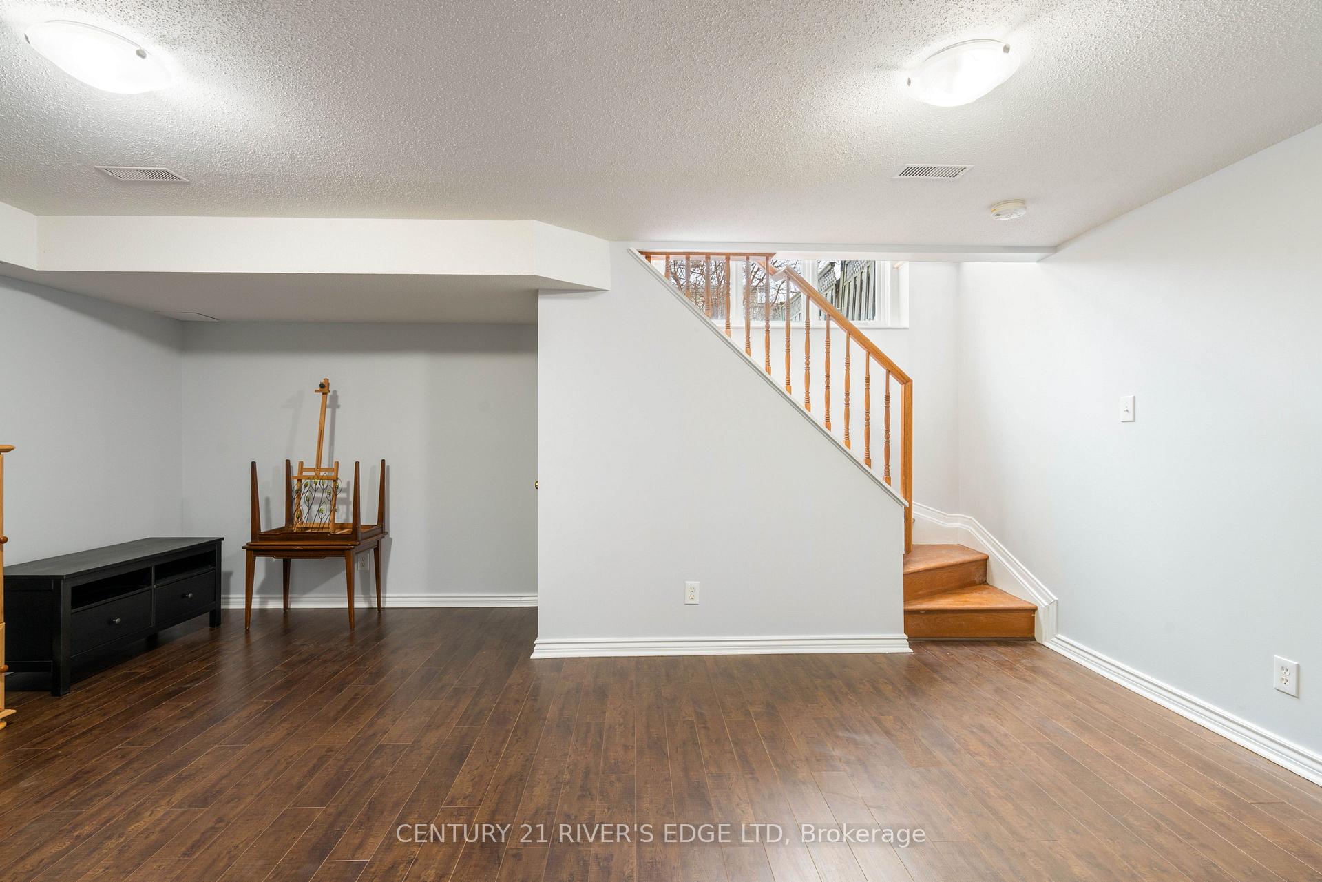 Photo 27 of 90 Kincardine Drive, Ottawa, Kanata - Glencairn/Hazeldean — HOMEH