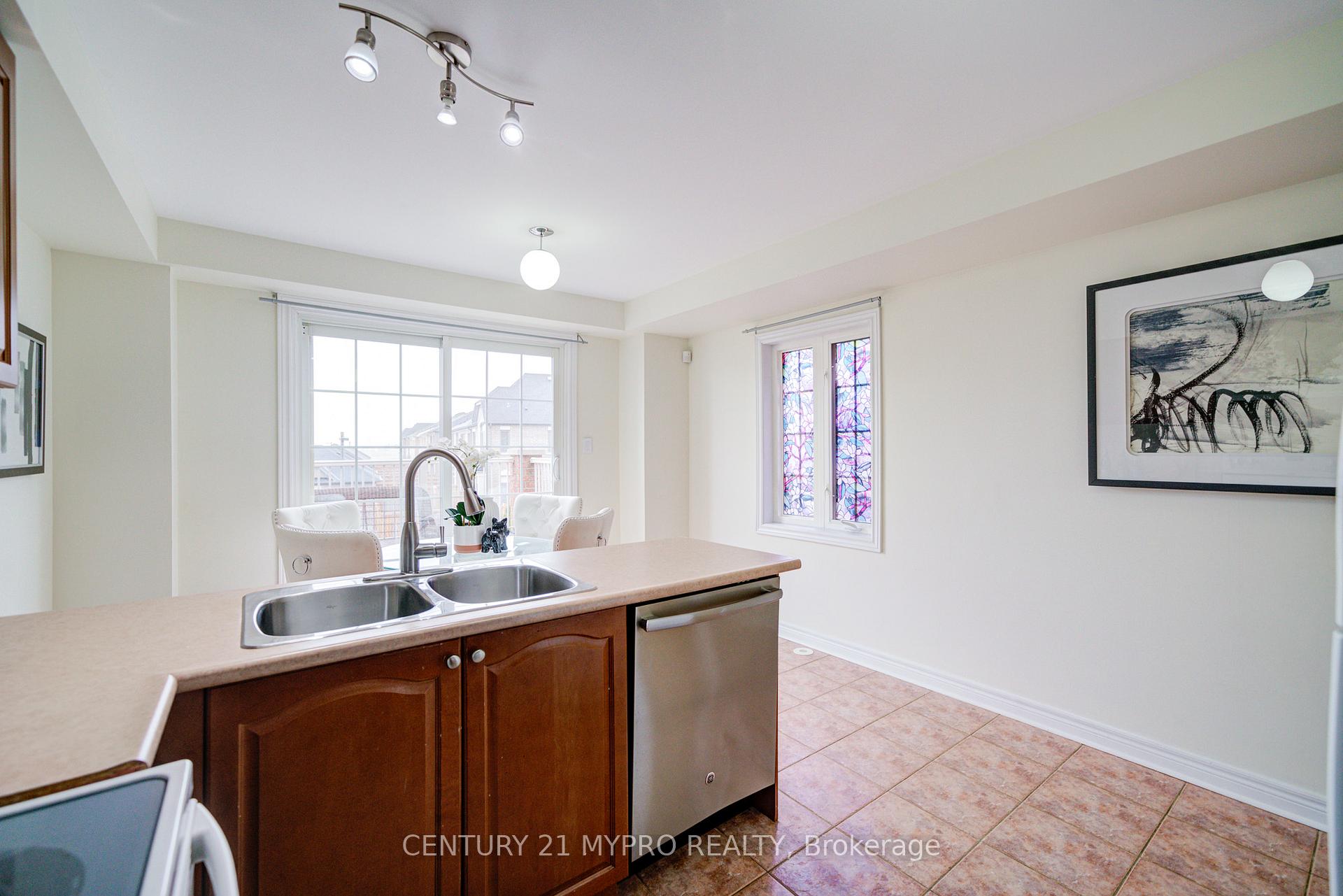 Photo 15 of 2656 Bur Oak Avenue, Markham, Cornell — HOMEH