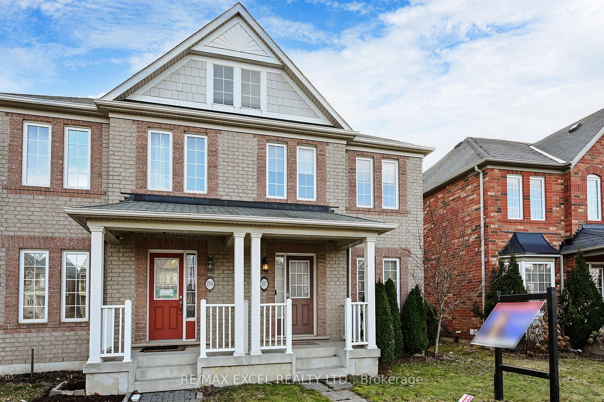 Photo 2 of 192 Gas Lamp Lane, Markham, Cornell — HOMEH