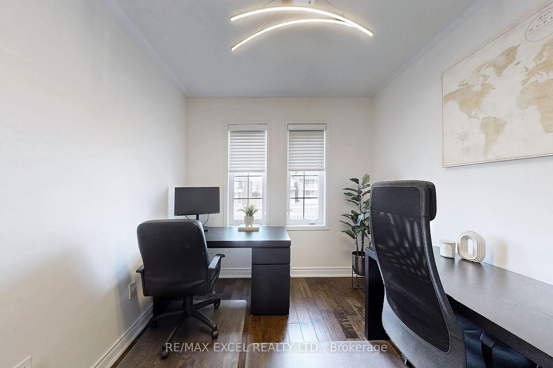 Photo 25 of 192 Gas Lamp Lane, Markham, Cornell — HOMEH