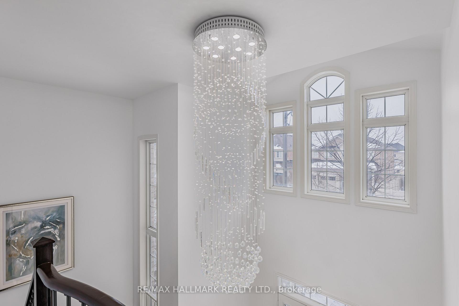 Photo 7 of 18 Coakwell Drive, Markham, Box Grove — HOMEH