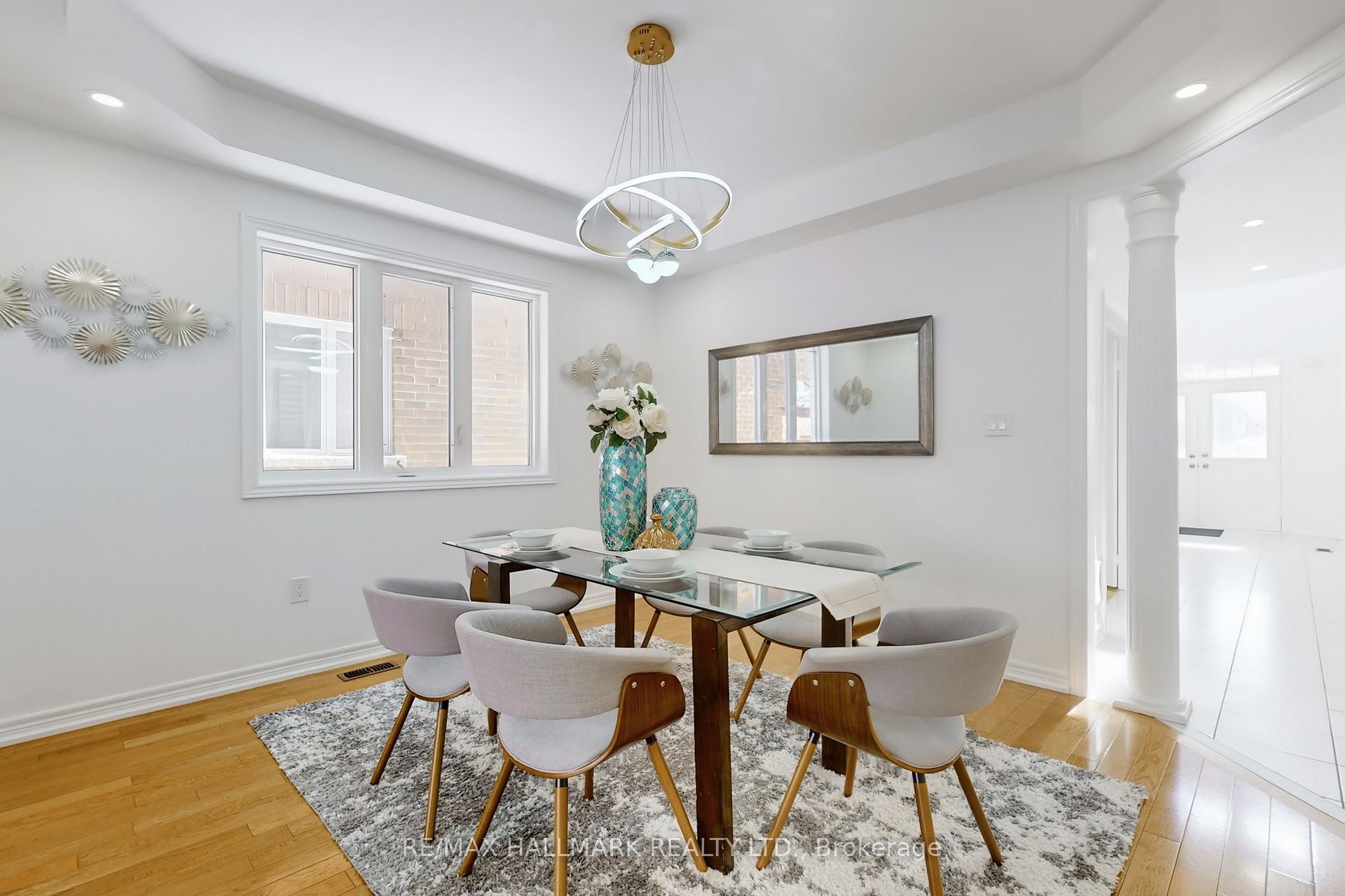 Photo 12 of 18 Coakwell Drive, Markham, Box Grove — HOMEH