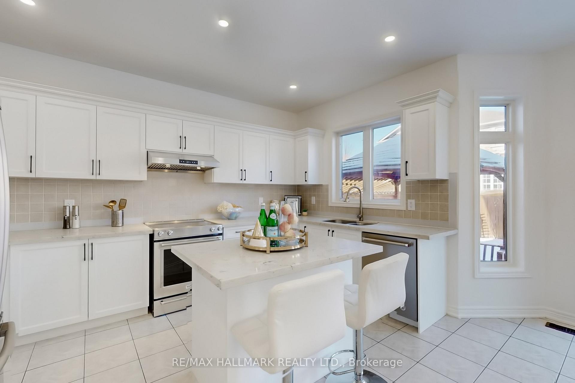 Photo 18 of 18 Coakwell Drive, Markham, Box Grove — HOMEH